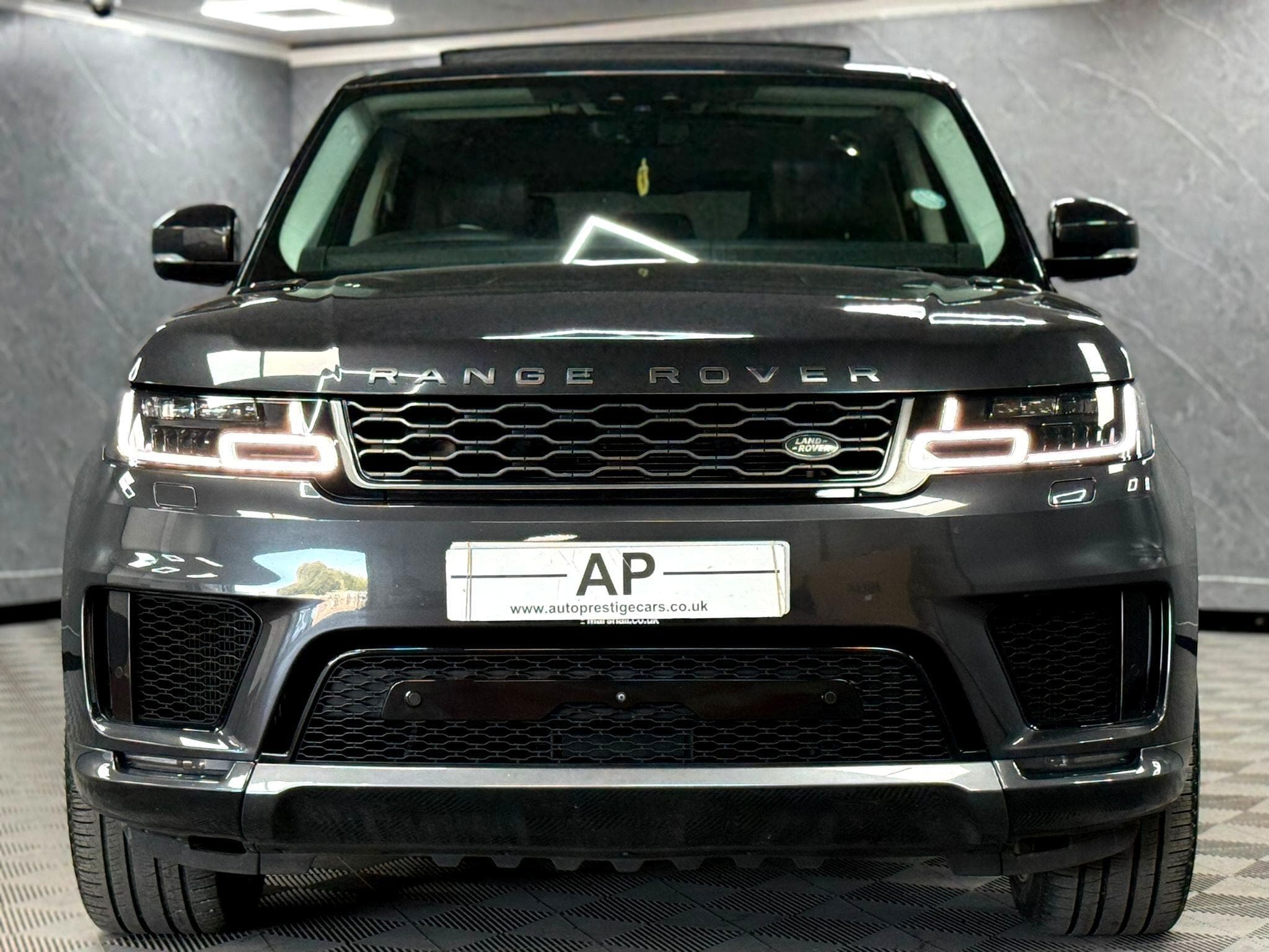 2018 Land Rover Range Rover Sport - Thumbnail 6