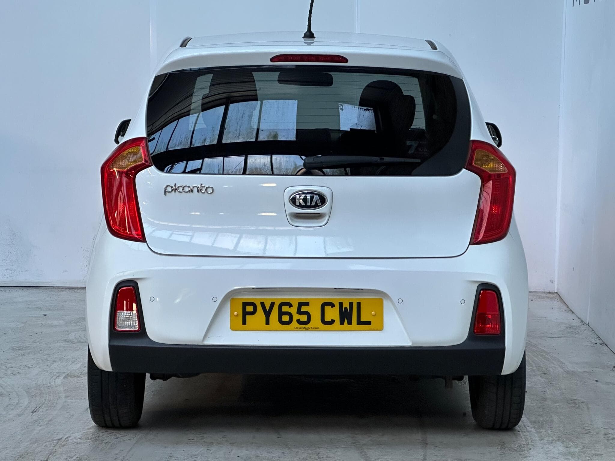2016 Kia Picanto - Thumbnail 6