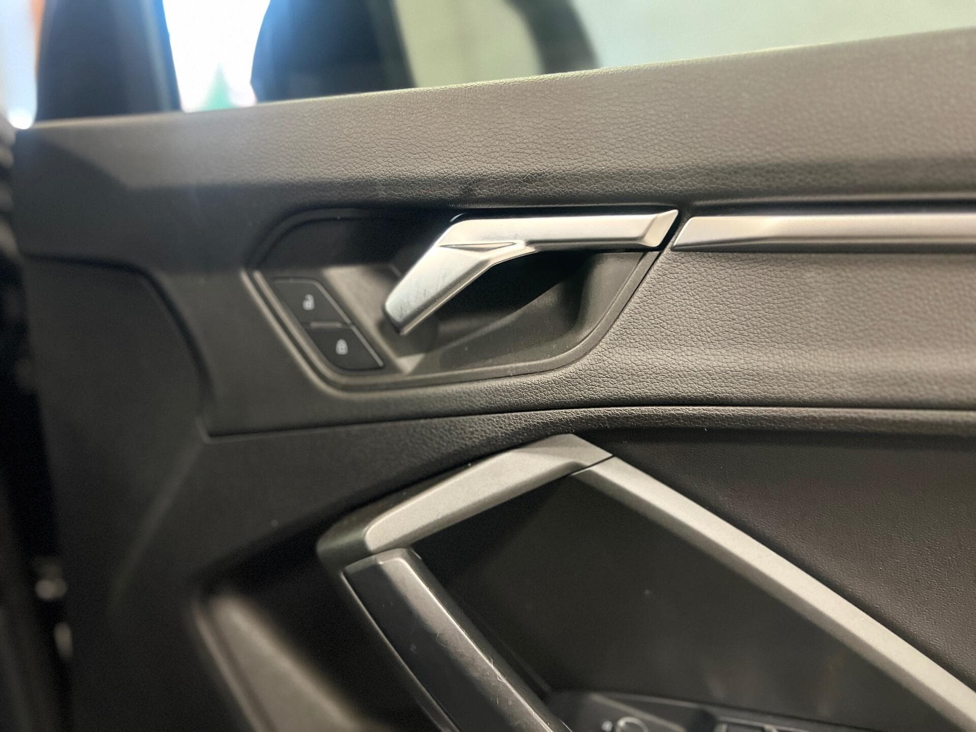 2021 Audi Q3 - Thumbnail 37