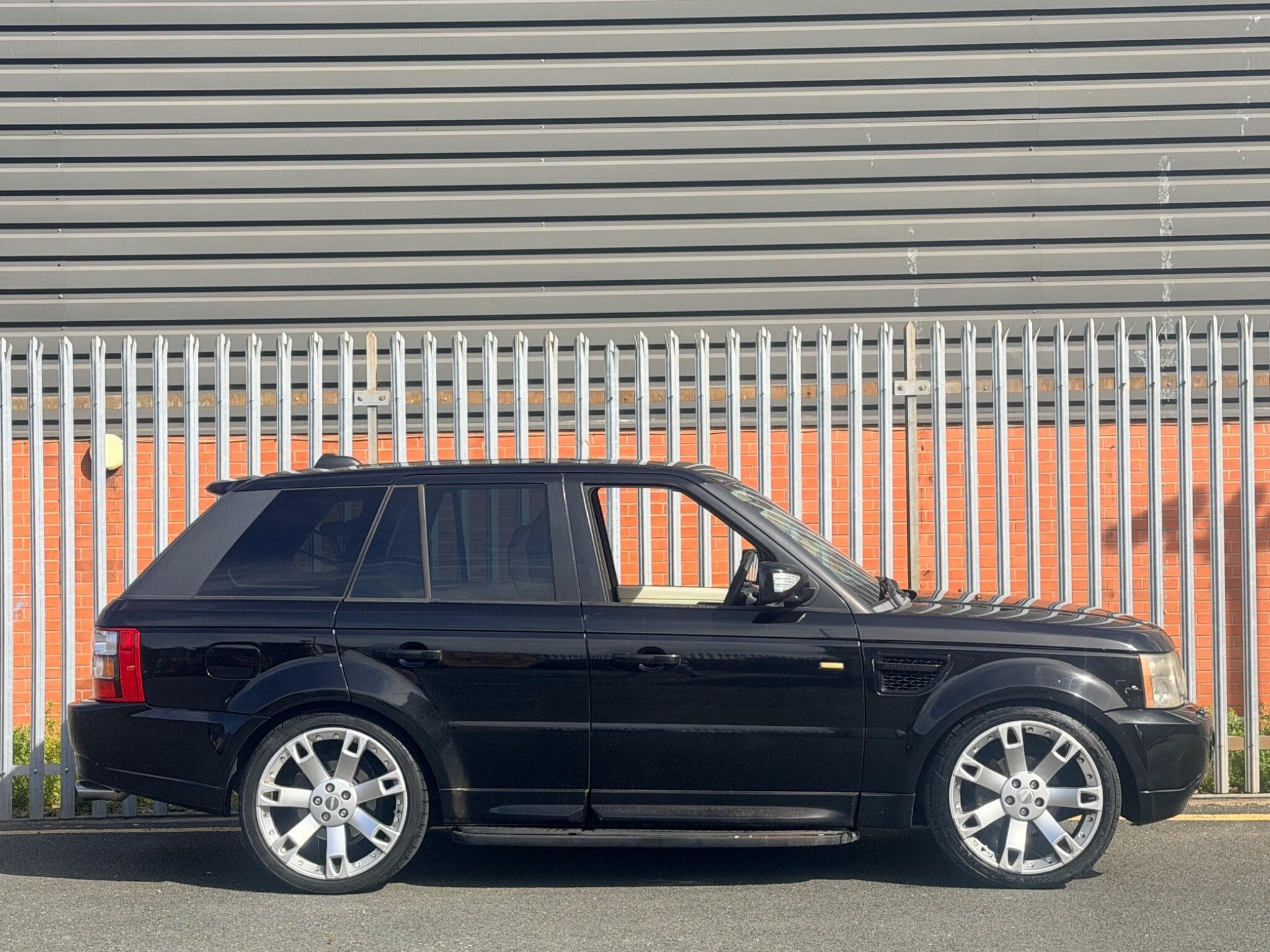 2006 Land Rover Range Rover Sport - Thumbnail 2