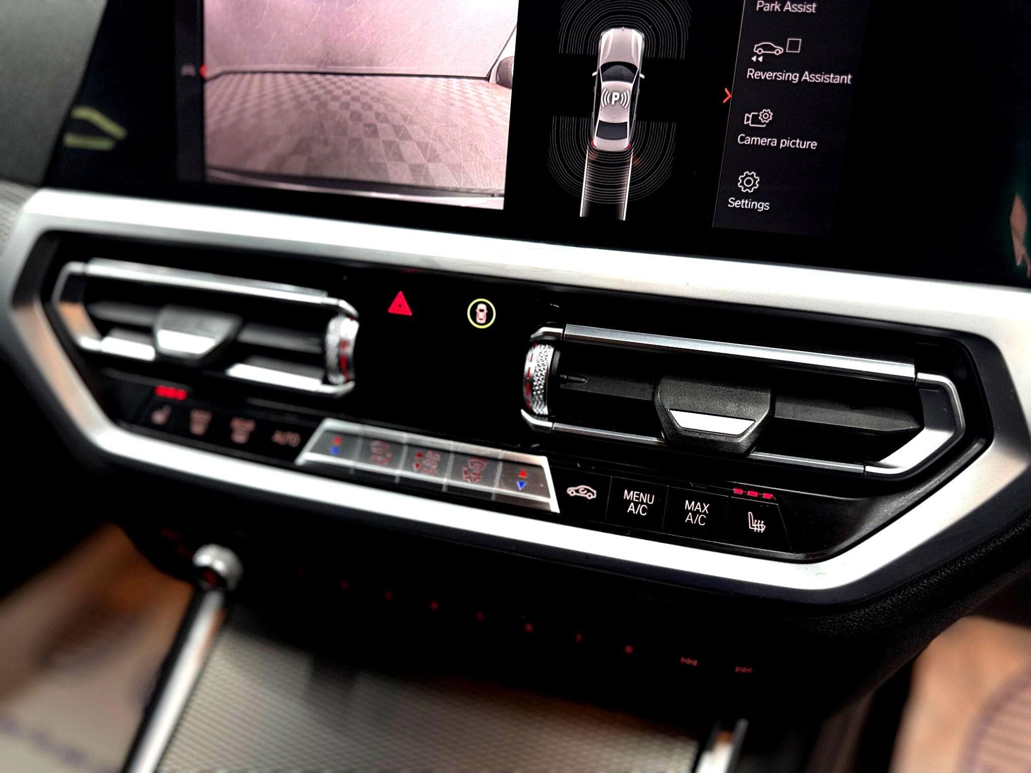 2019 BMW 3 Series - Thumbnail 22