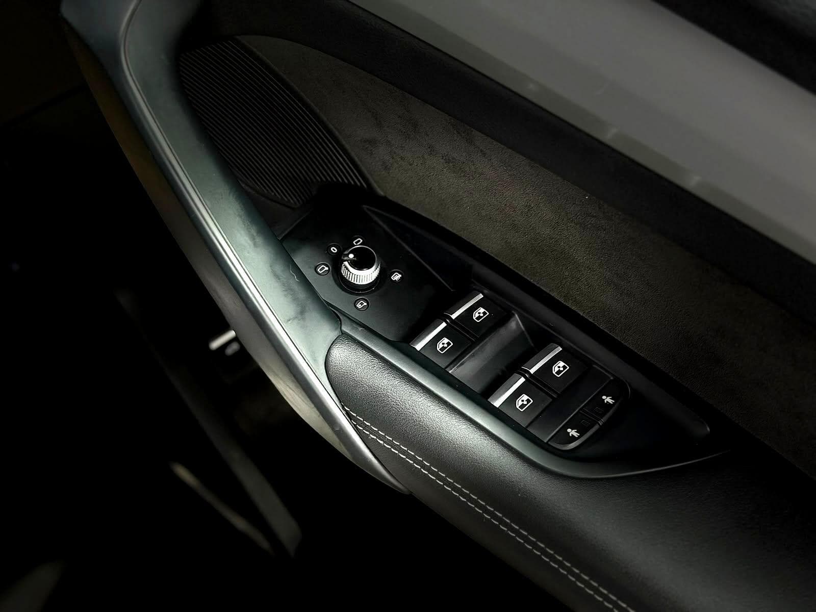 2020 Audi SQ5 - Thumbnail 41
