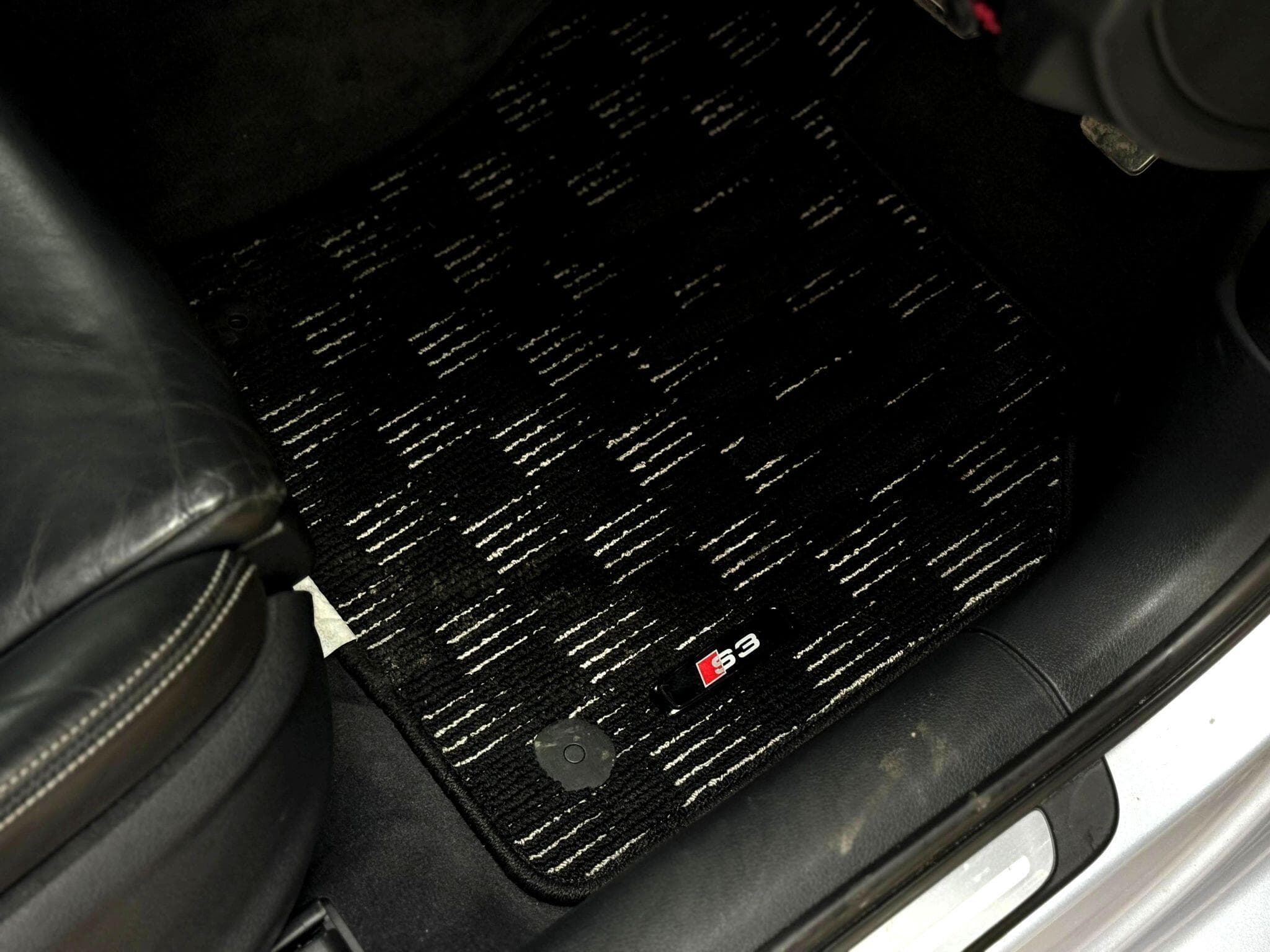 2015 Audi S3 - Thumbnail 38