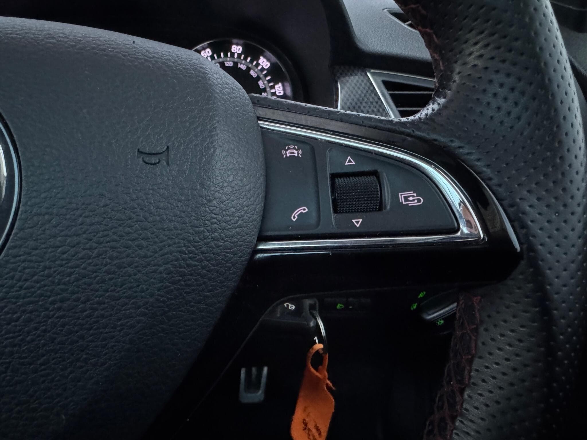 2015 Skoda Fabia - Thumbnail 20