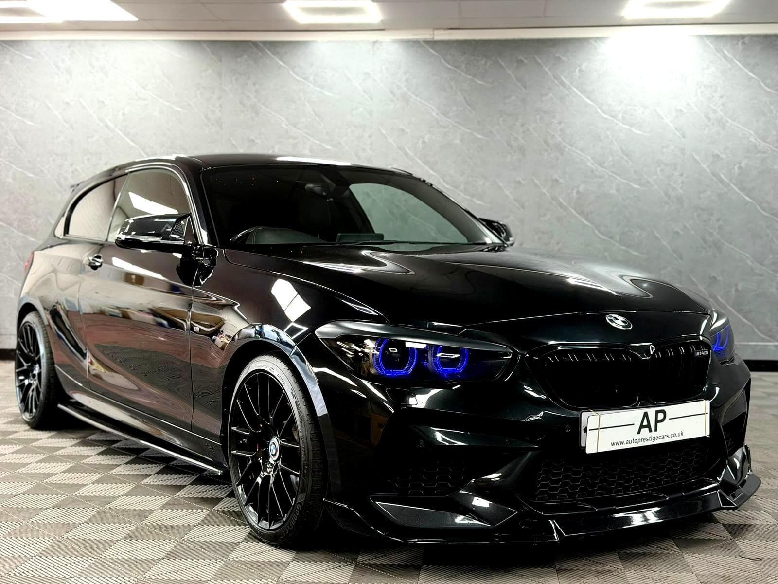 2017 BMW 1 Series - Thumbnail 4