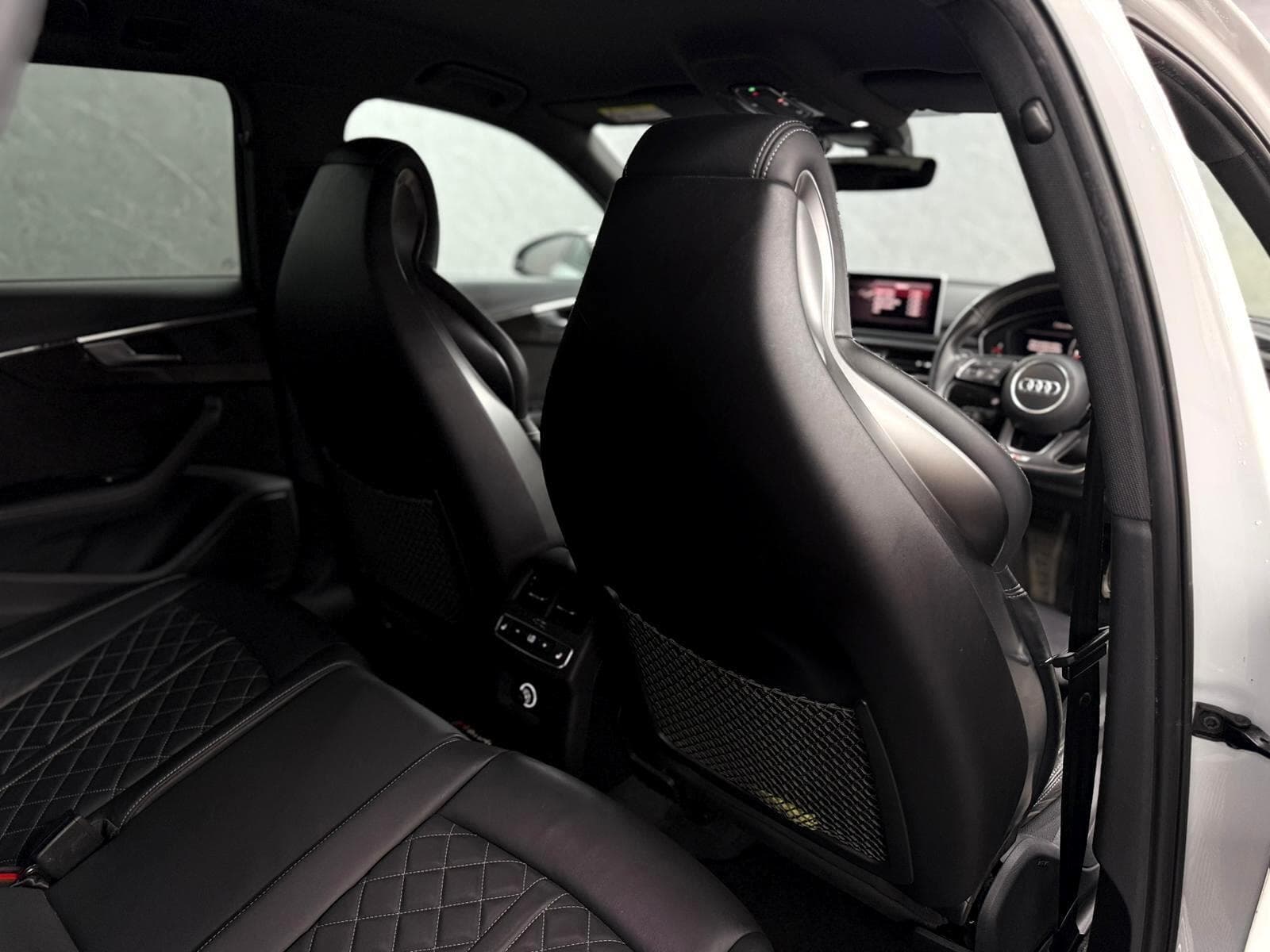 2019 Audi S4 Avant - Thumbnail 35