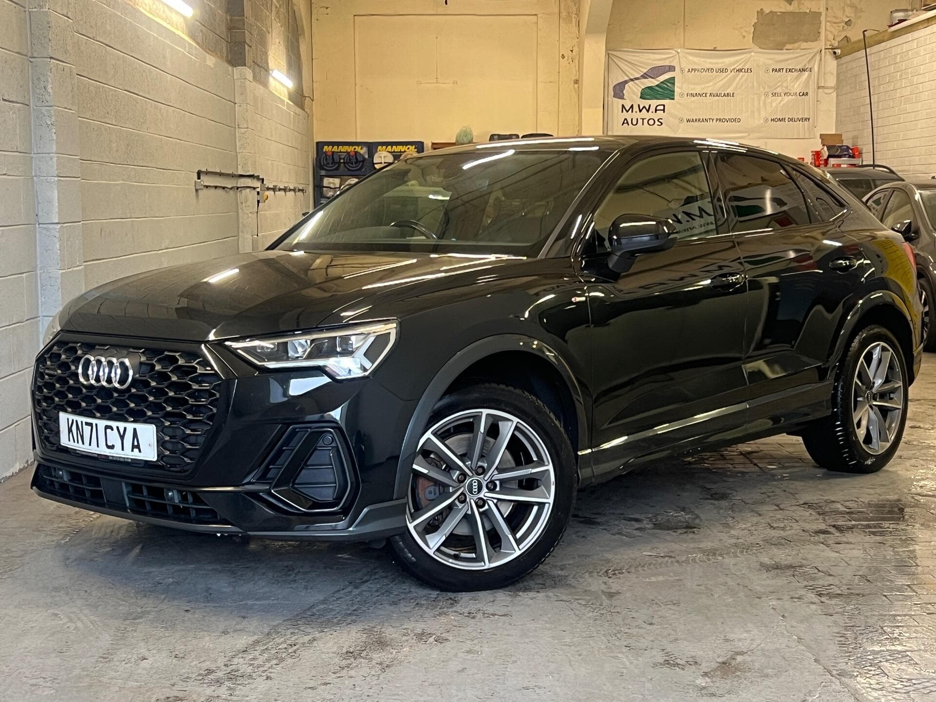 2021 Audi Q3 - Thumbnail 10