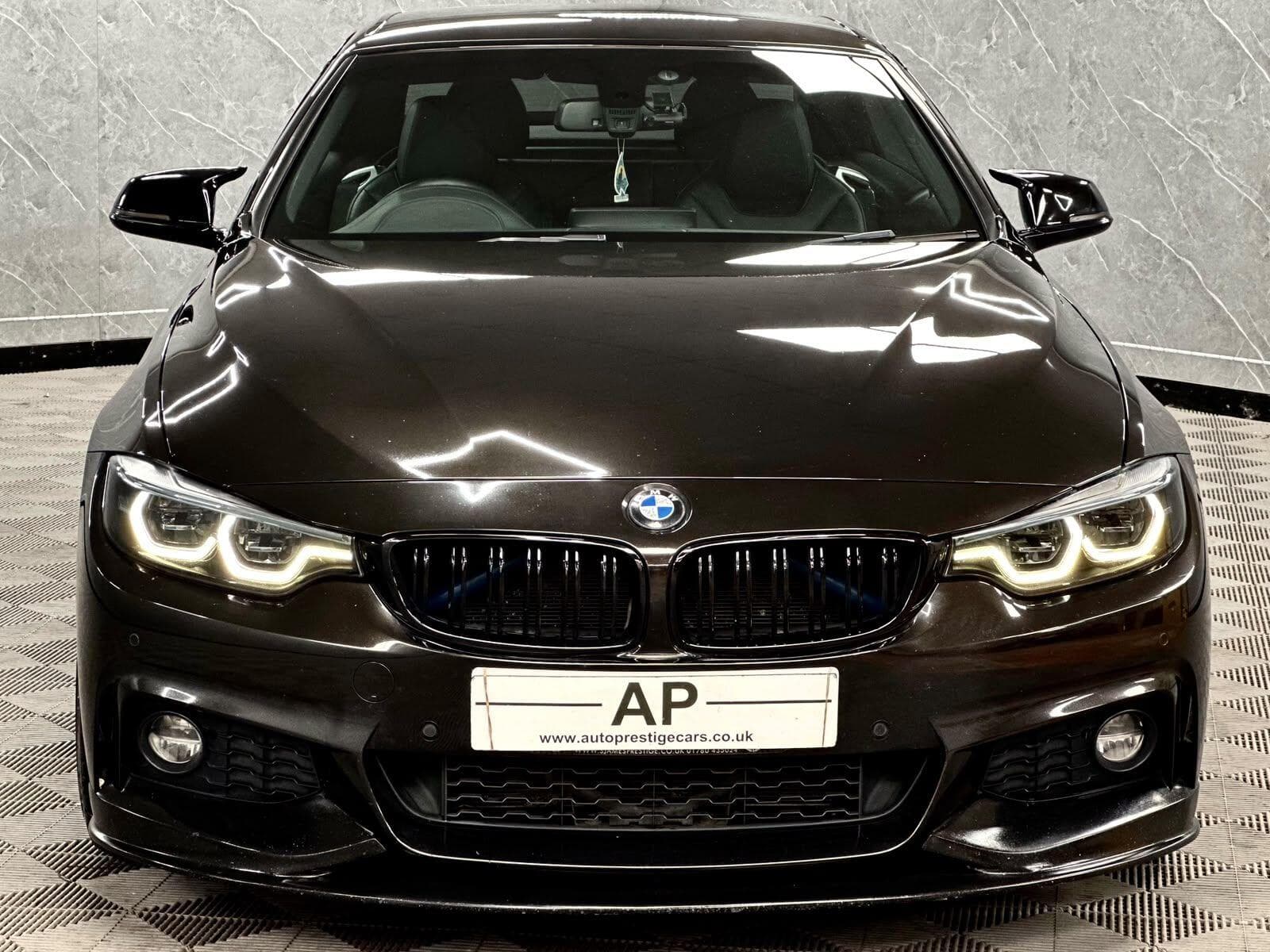 2017 BMW 4 Series - Thumbnail 3