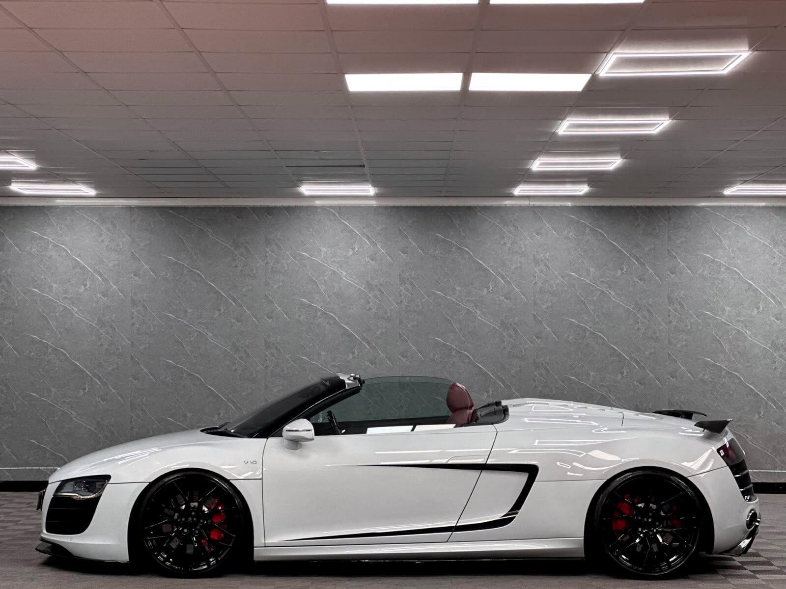 2010 Audi R8 - Thumbnail 42