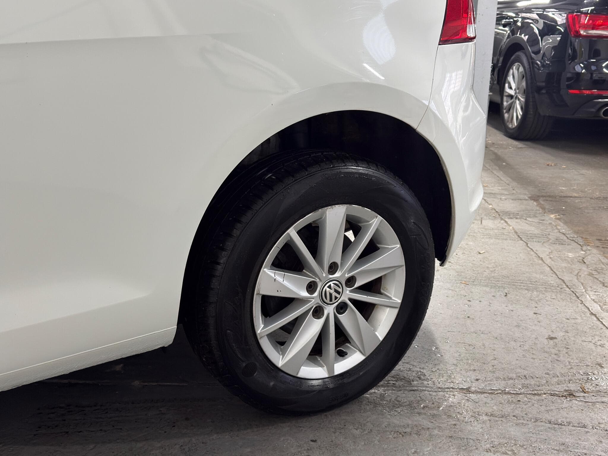 2013 Volkswagen Golf - Thumbnail 20