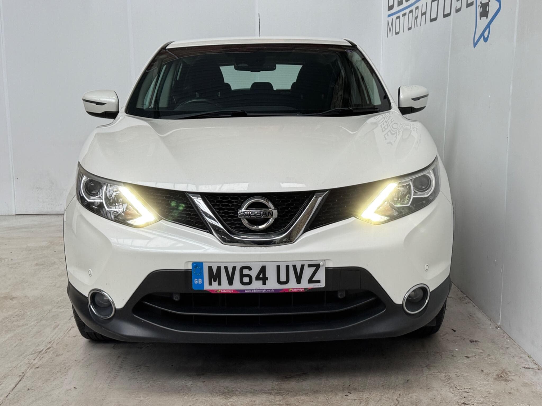 2014 Nissan Qashqai - Thumbnail 2
