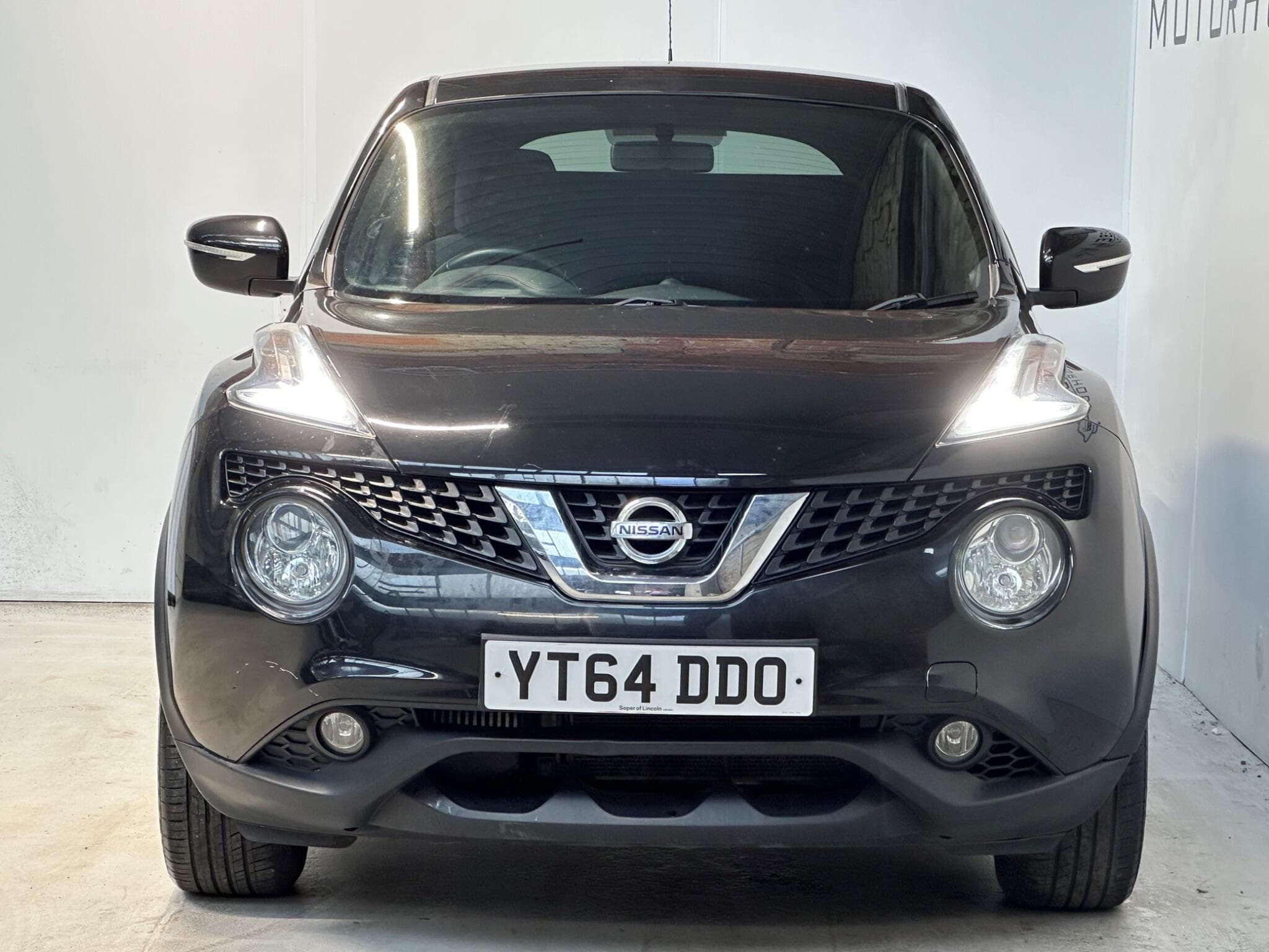 2014 Nissan Juke - Thumbnail 2