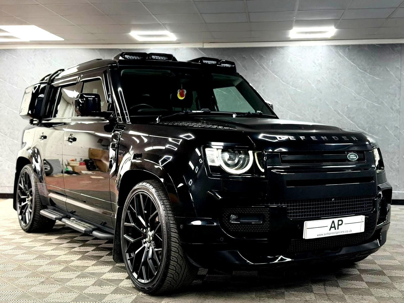 2024 Land Rover Defender 110 - Thumbnail 22