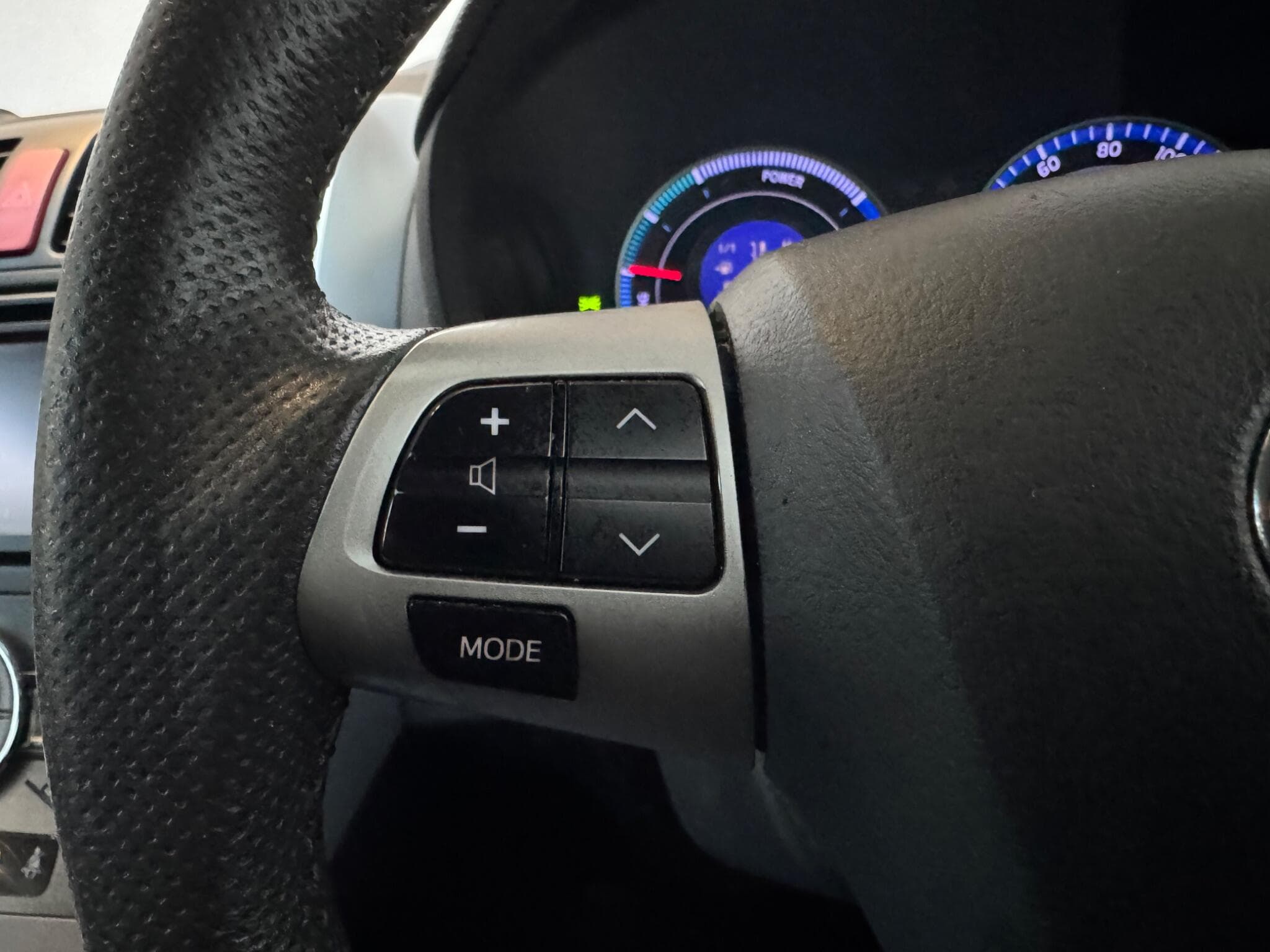 2012 Toyota Auris - Thumbnail 21