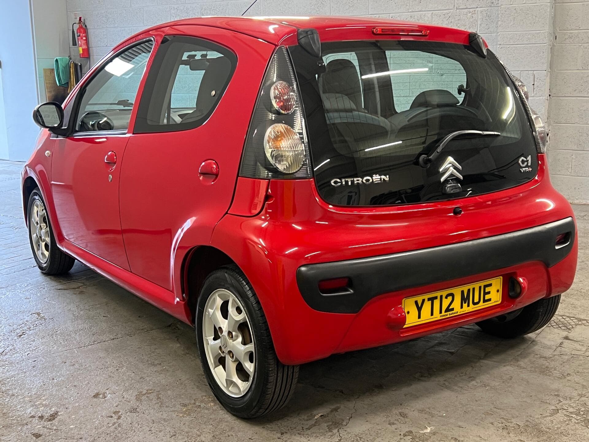 2012 Citroen C1 - Thumbnail 8