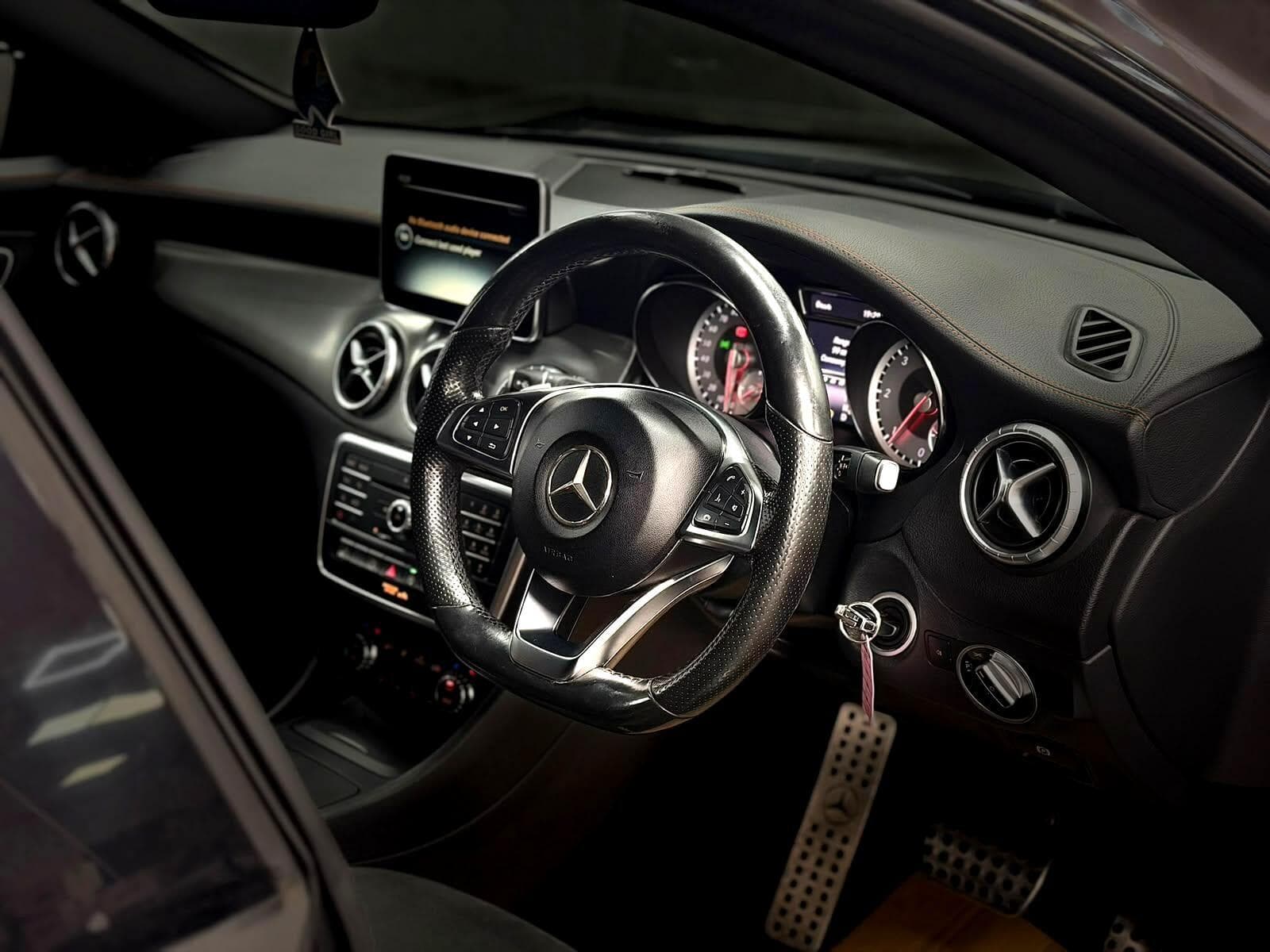 2015 Mercedes-Benz CLA - Thumbnail 38