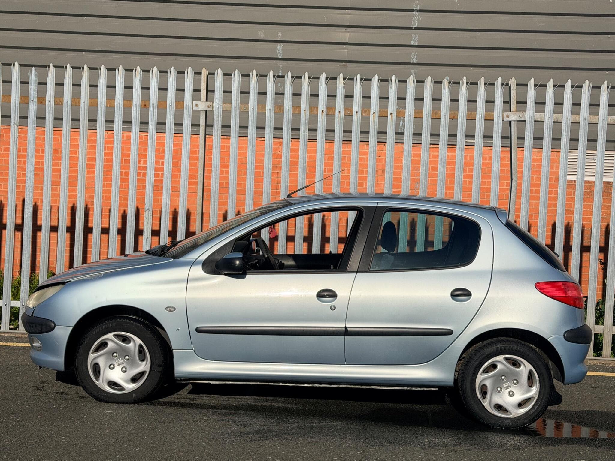 2003 Peugeot 206 - Thumbnail 9