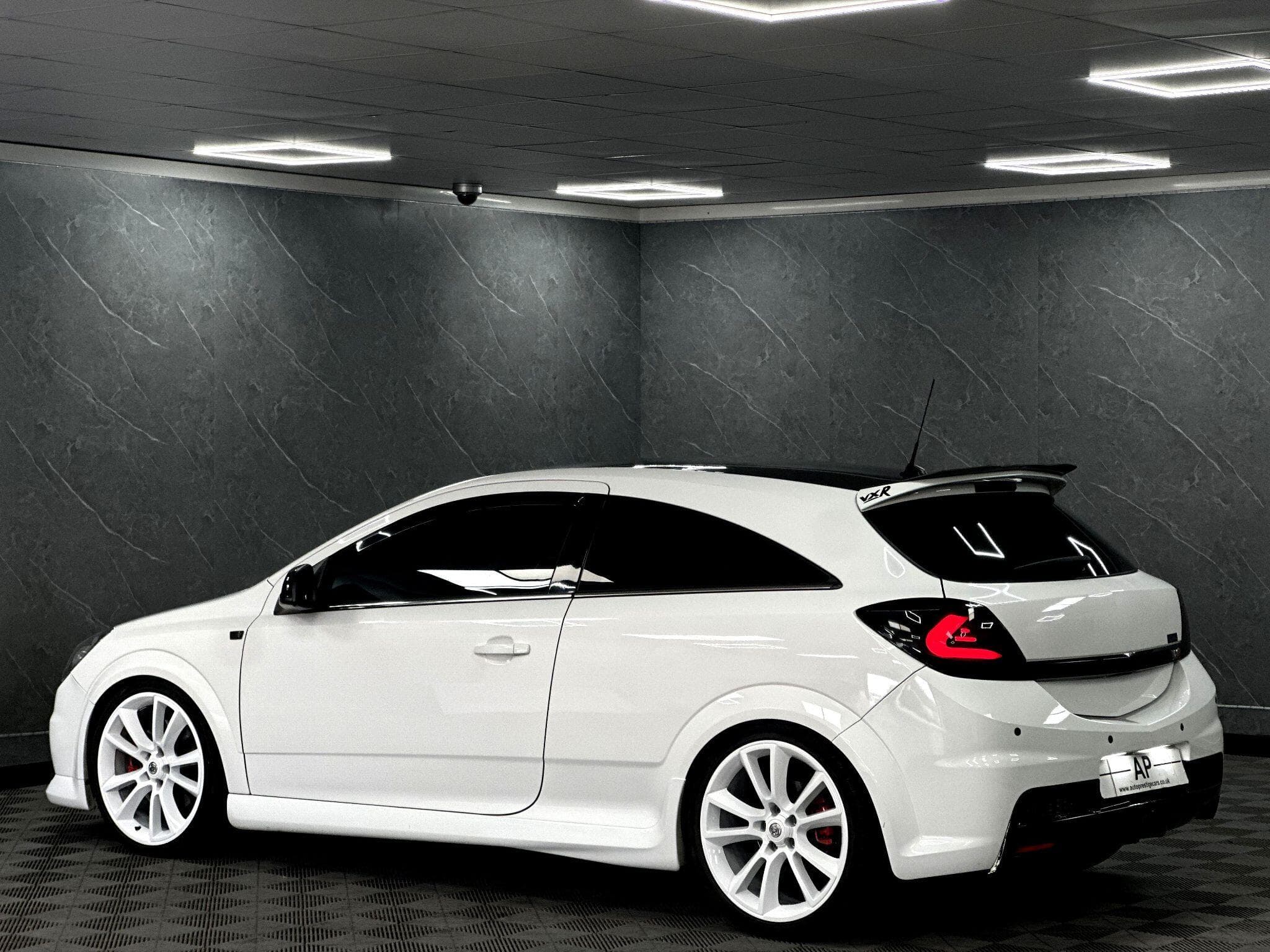2010 Vauxhall Astra - Thumbnail 14