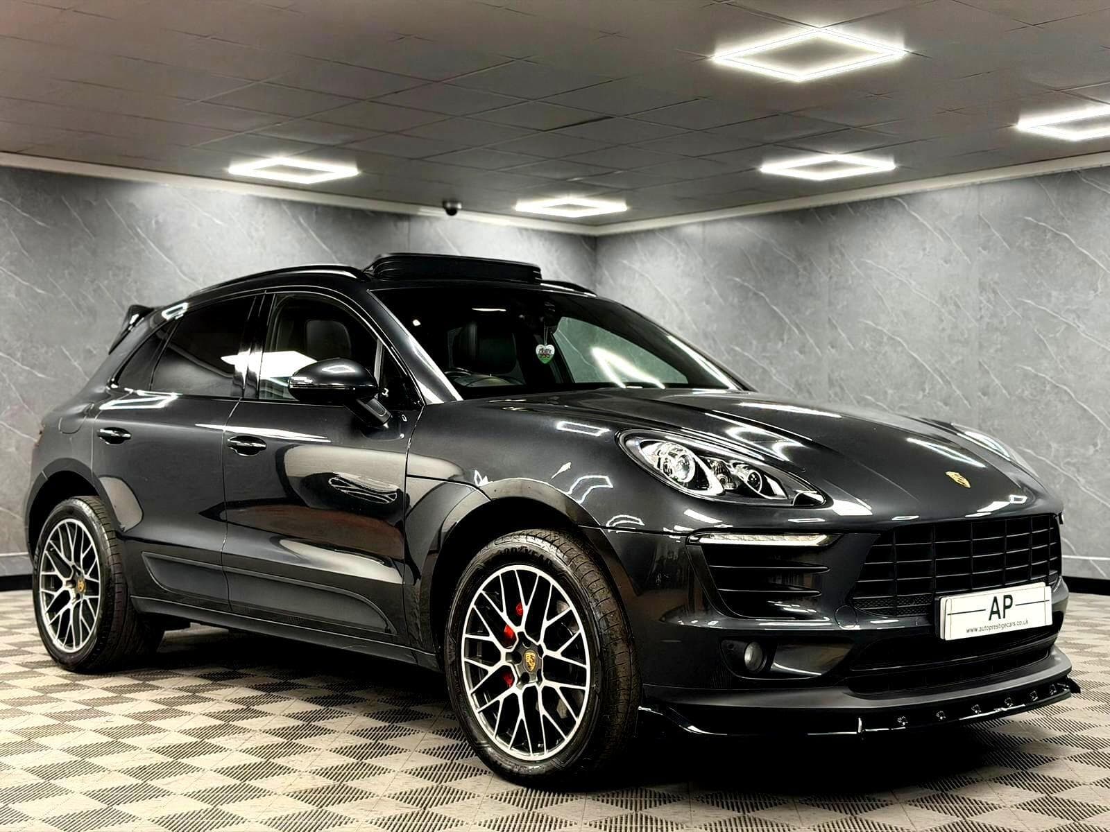 2017 Porsche Macan - Thumbnail 28