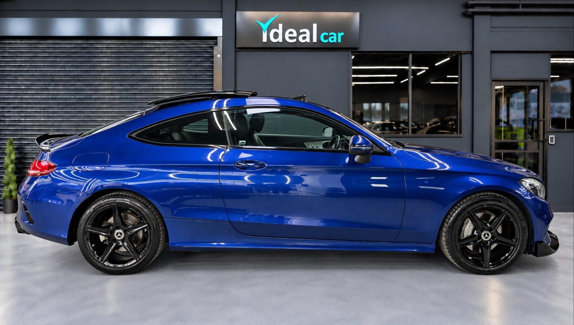 2017 Mercedes-Benz C Class - Thumbnail 7