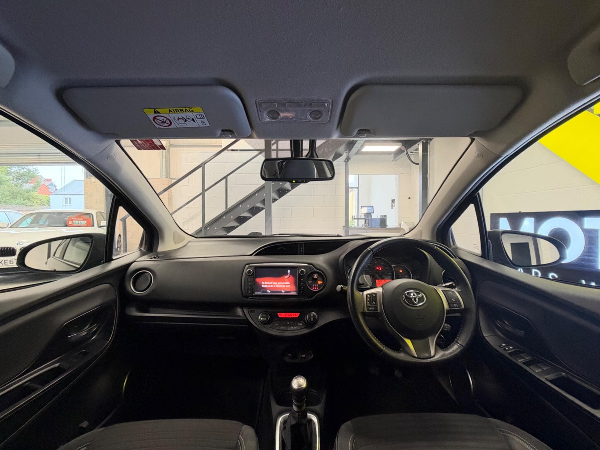 2014 Toyota Yaris - Thumbnail 15