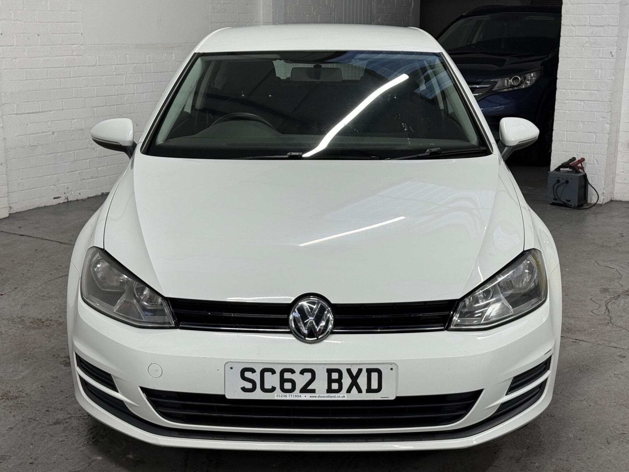 2013 Volkswagen Golf - Thumbnail 2
