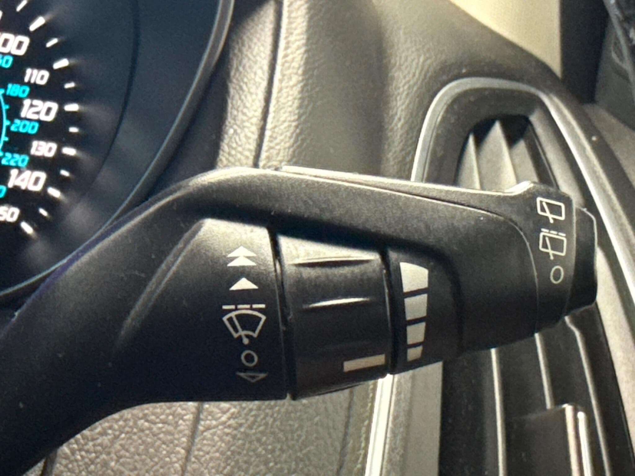 2012 Ford Focus - Thumbnail 29