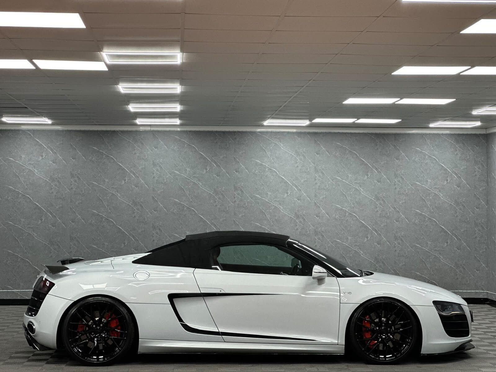 2010 Audi R8 - Thumbnail 55