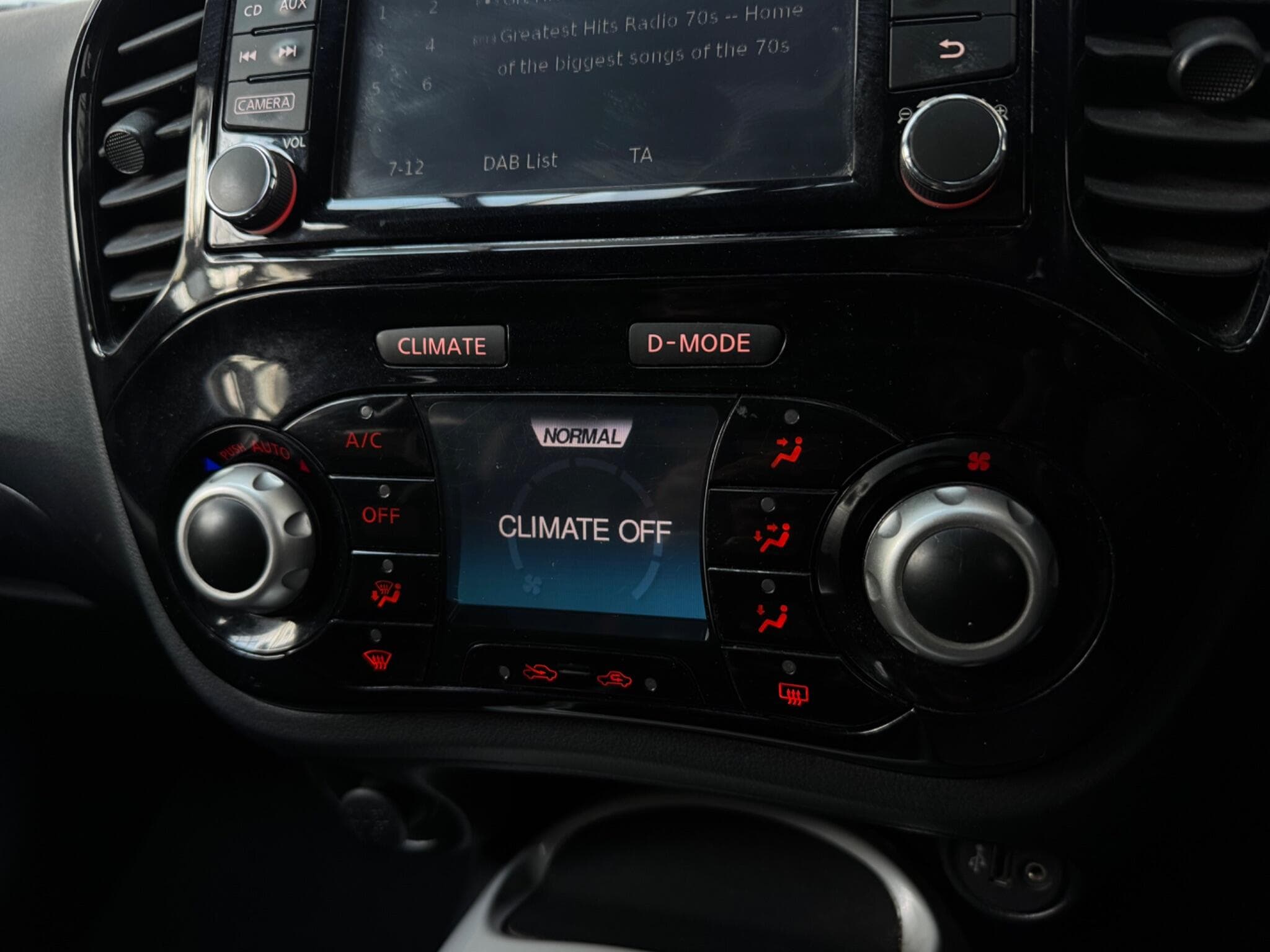 2014 Nissan Juke - Thumbnail 17
