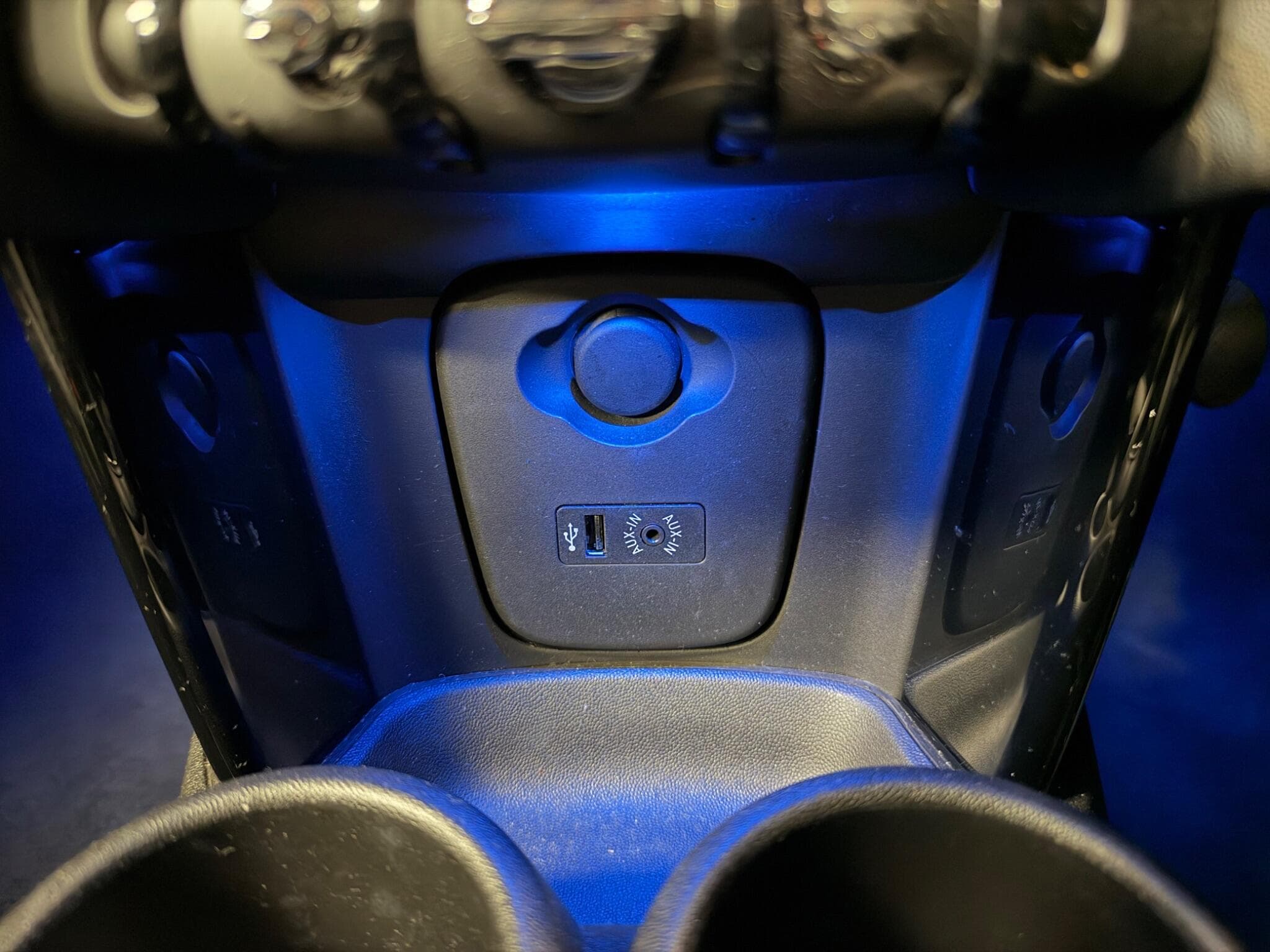 2017 MINI Hatch - Thumbnail 26