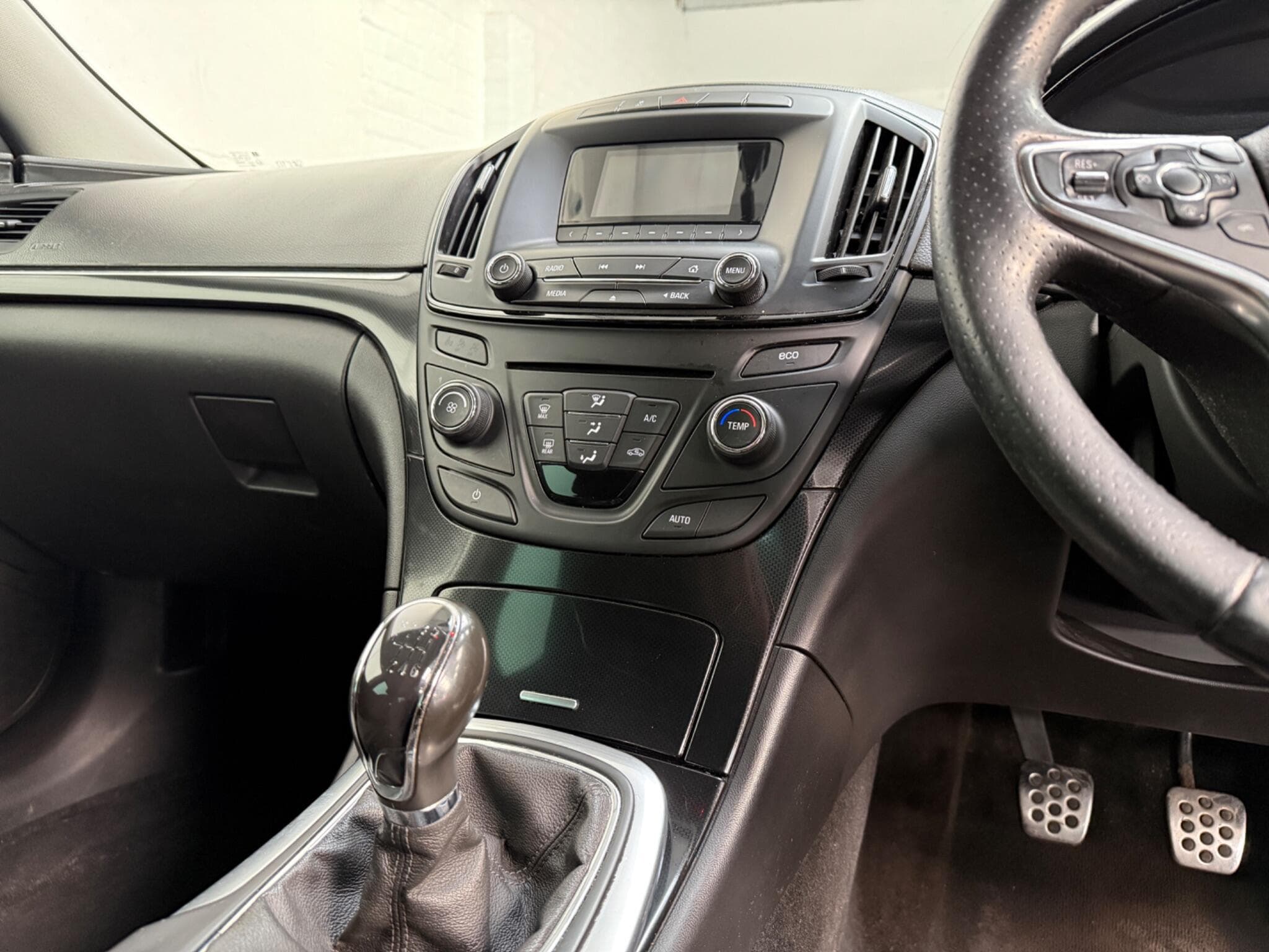 2015 Vauxhall Insignia - Thumbnail 14