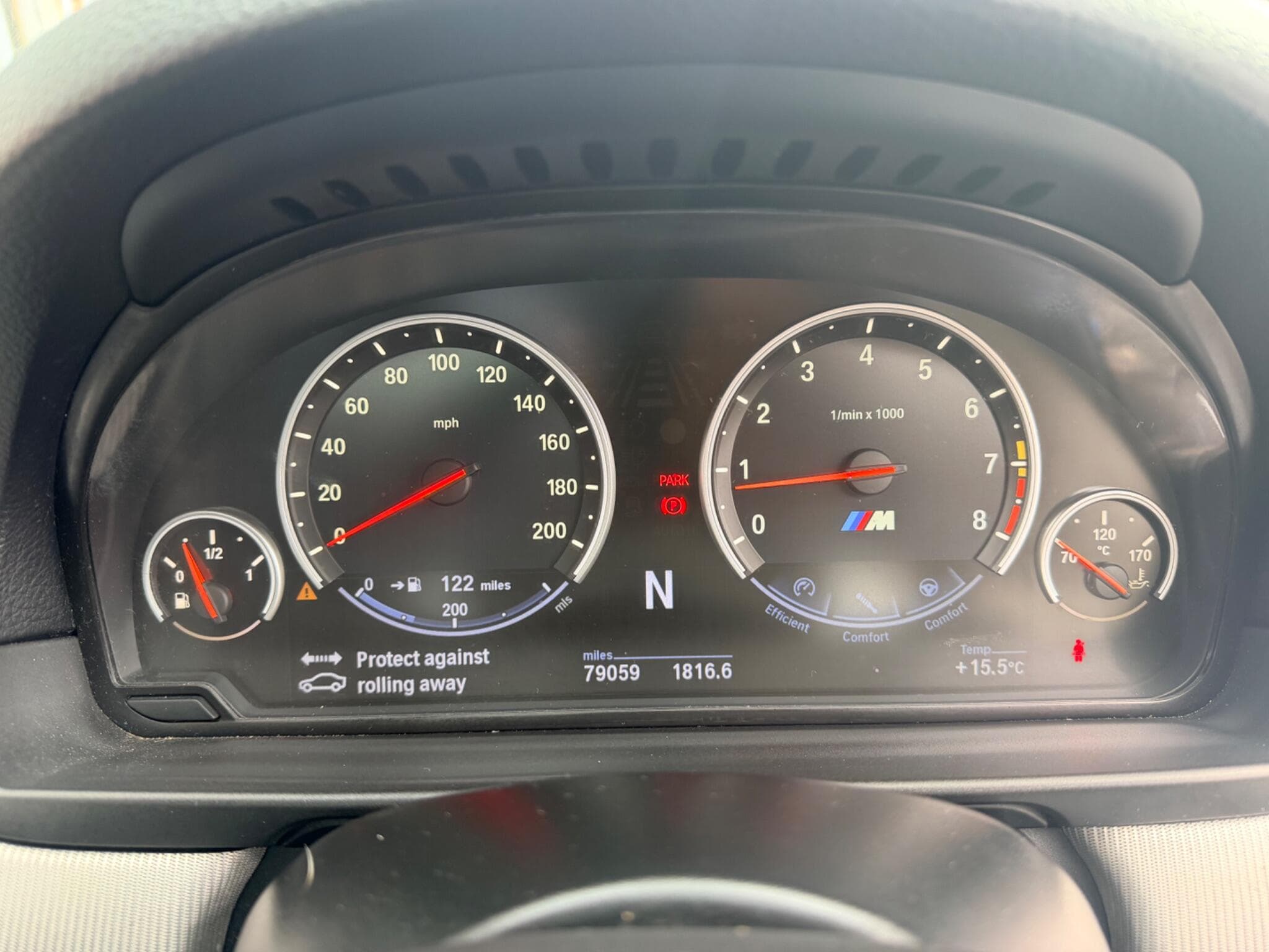 2013 BMW M5 - Thumbnail 23