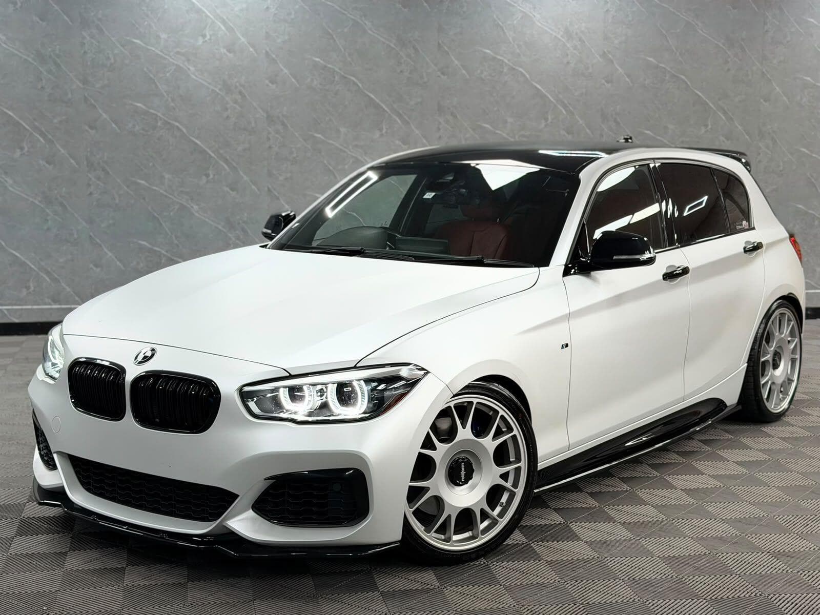 2017 BMW 1 Series - Thumbnail 12