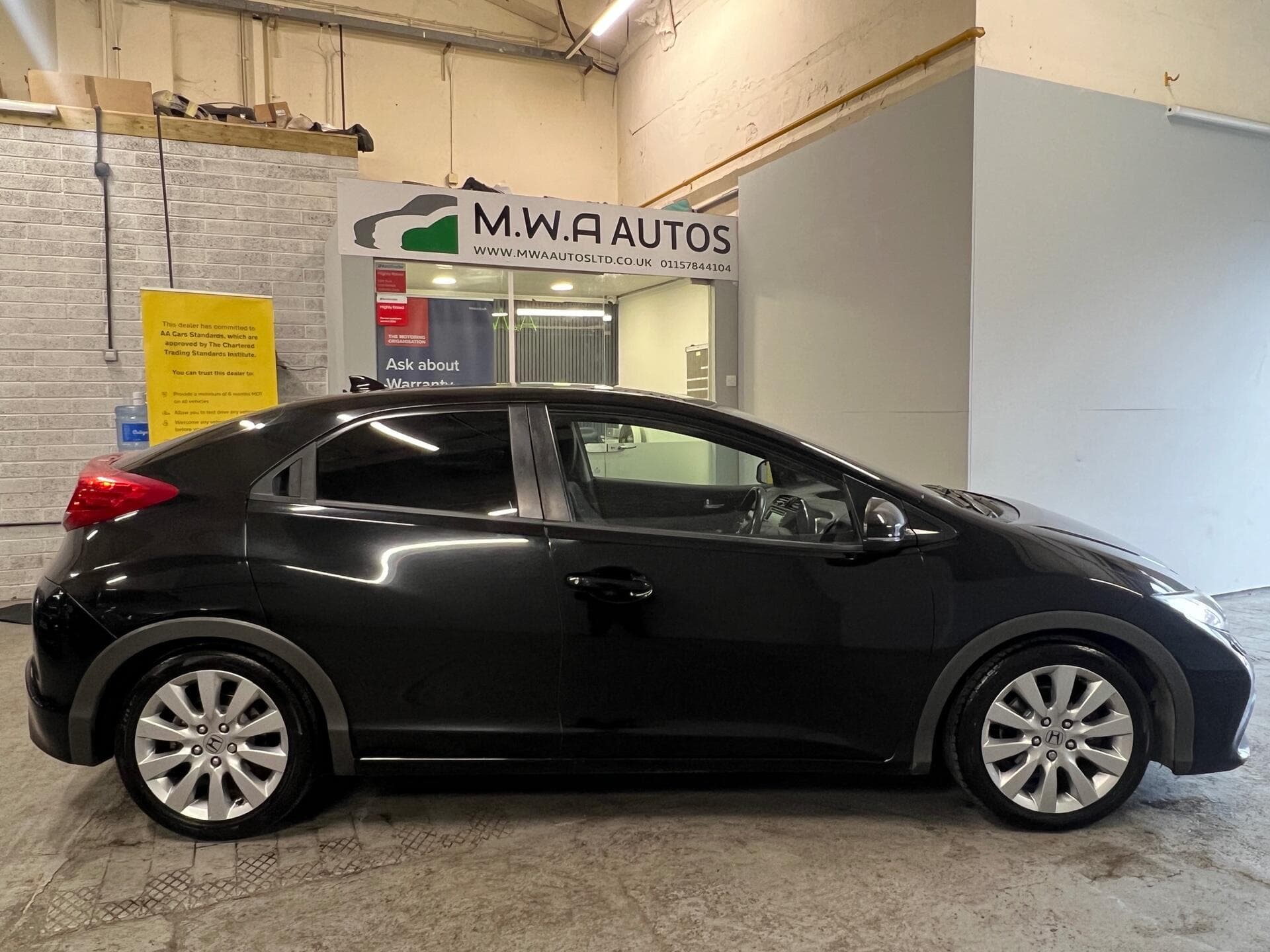 2012 Honda Civic - Thumbnail 4