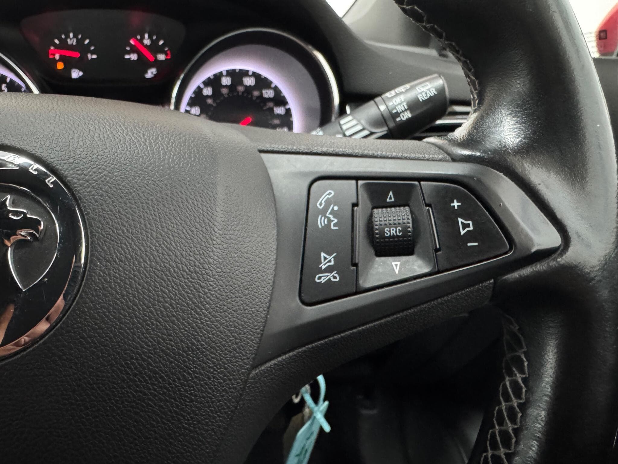 2017 Vauxhall Astra - Thumbnail 16