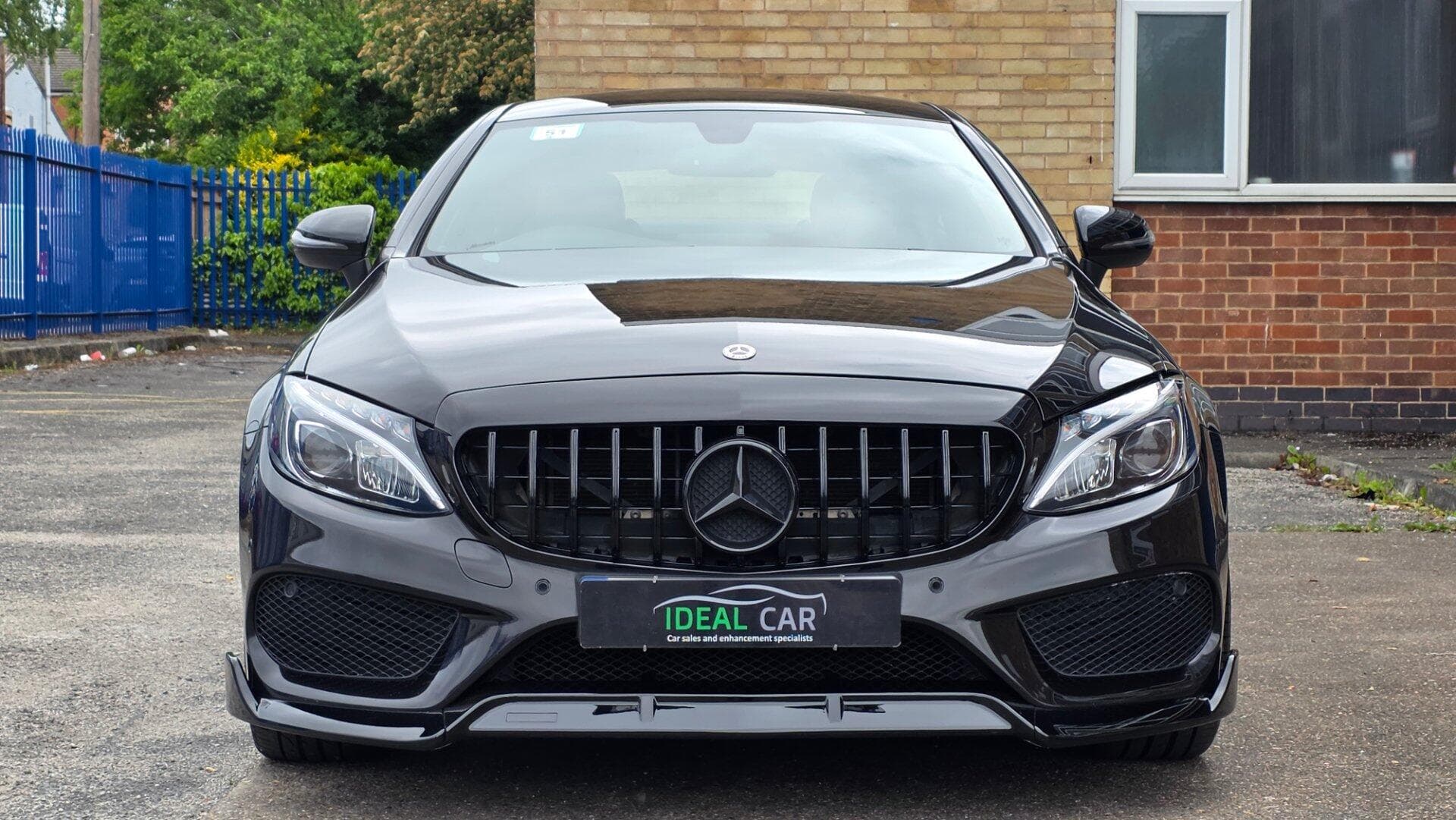 2018 Mercedes-Benz C Class - Thumbnail 3