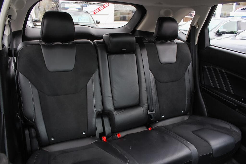 2016 Ford Edge - Thumbnail 33