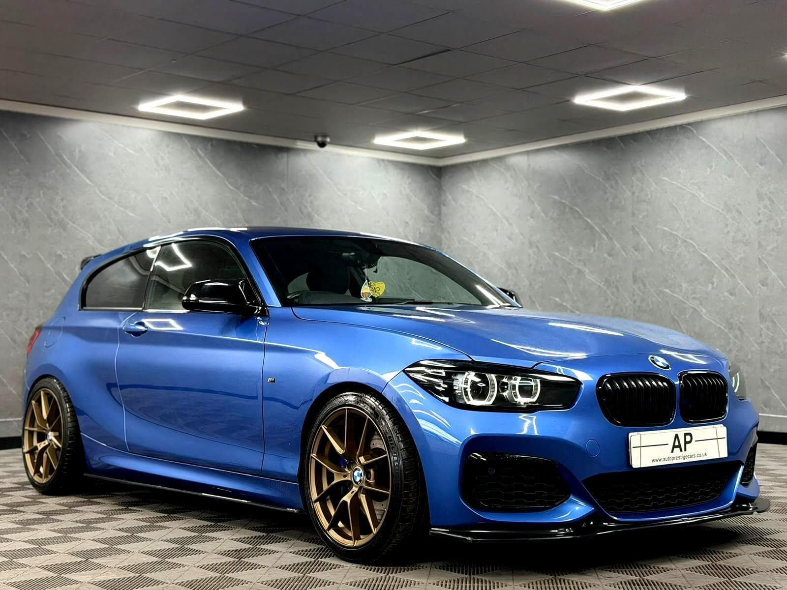2019 BMW 1 Series - Thumbnail 32