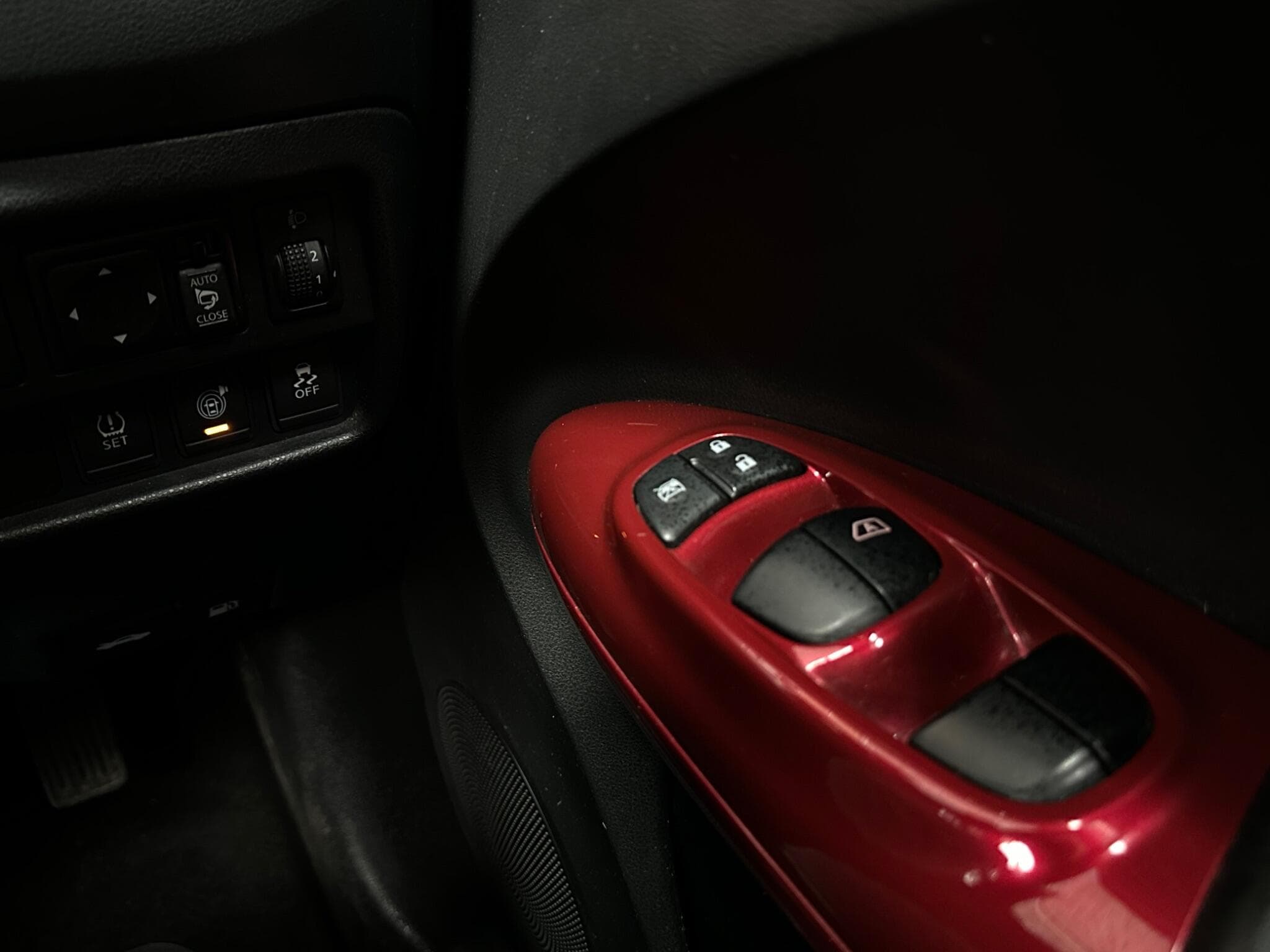 2014 Nissan Juke - Thumbnail 15