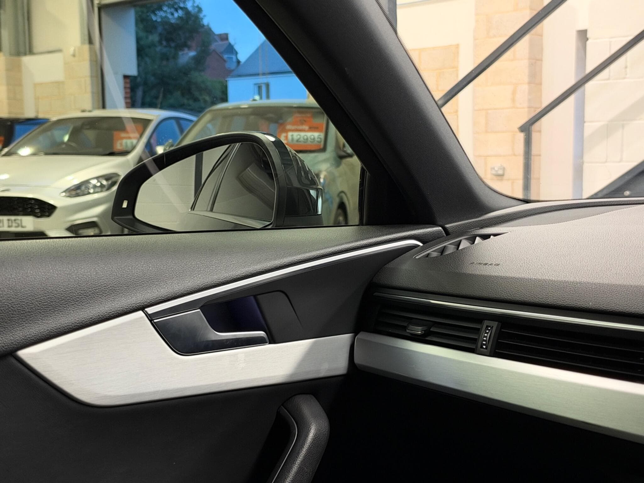 2016 Audi A4 - Thumbnail 48