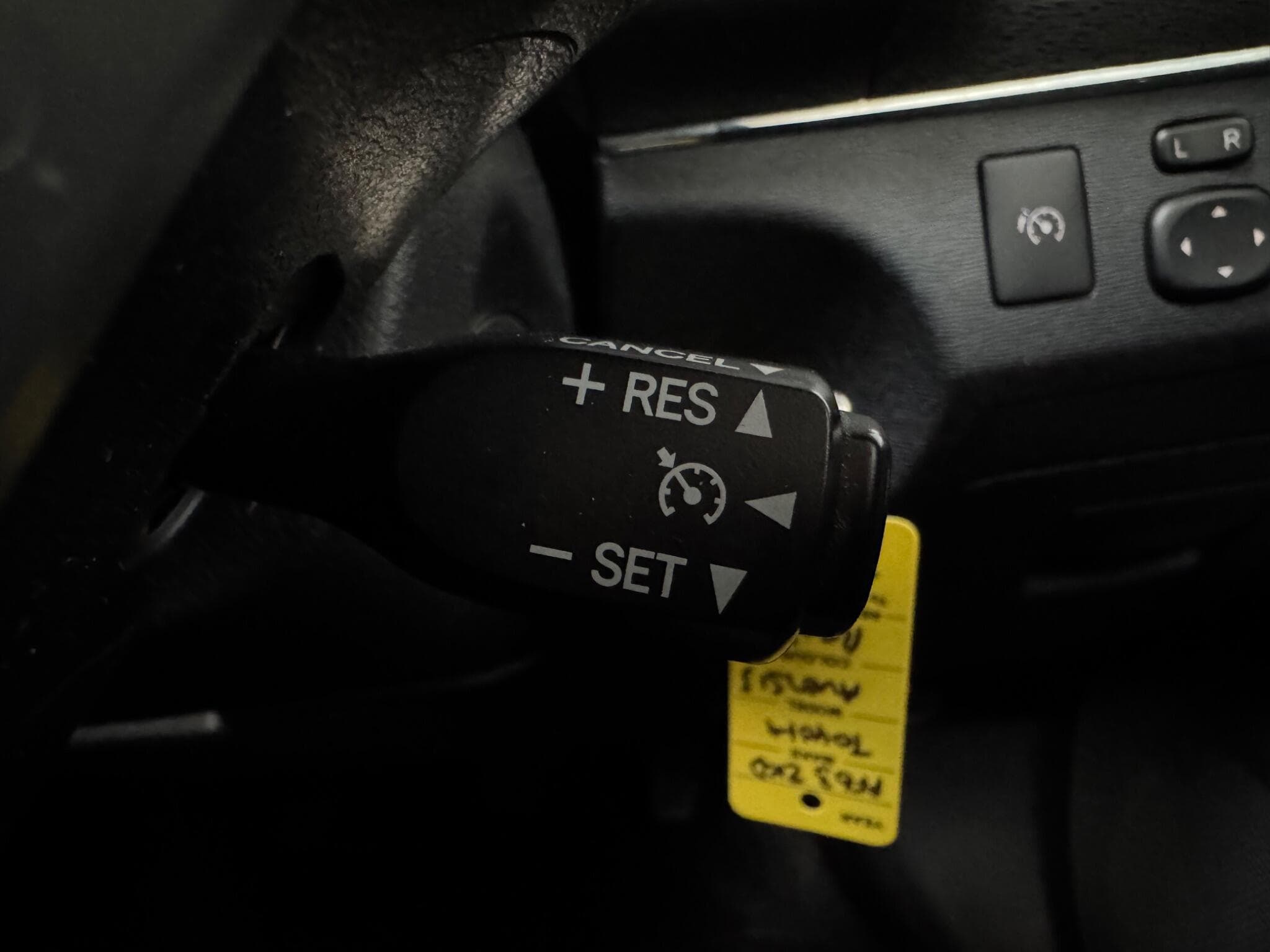 2014 Toyota Avensis - Thumbnail 19