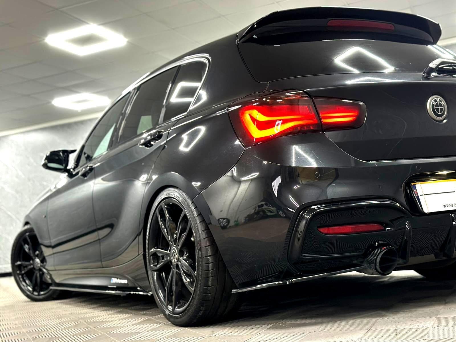 2017 BMW 1 Series - Thumbnail 28
