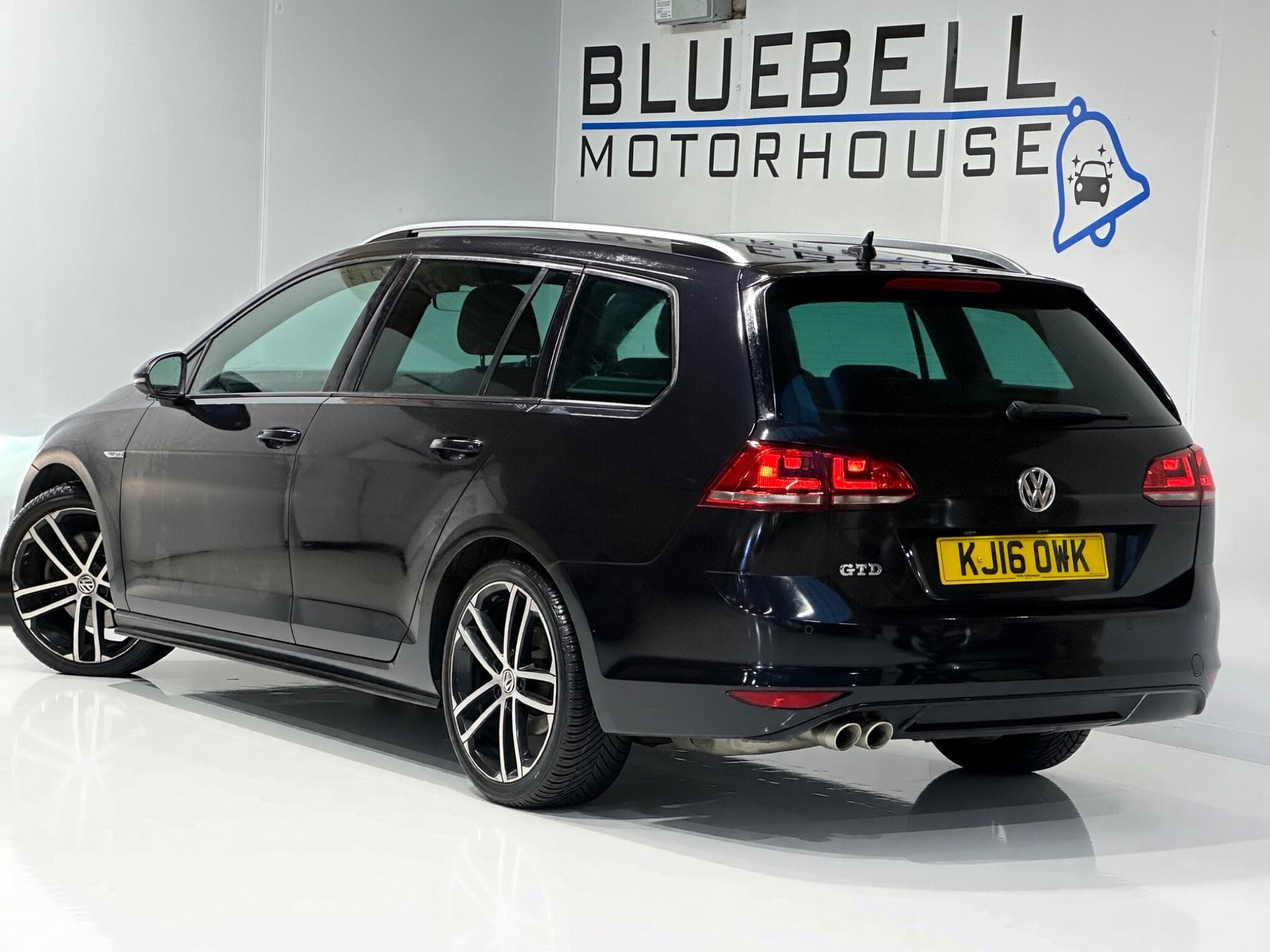 2016 Volkswagen Golf - Thumbnail 5