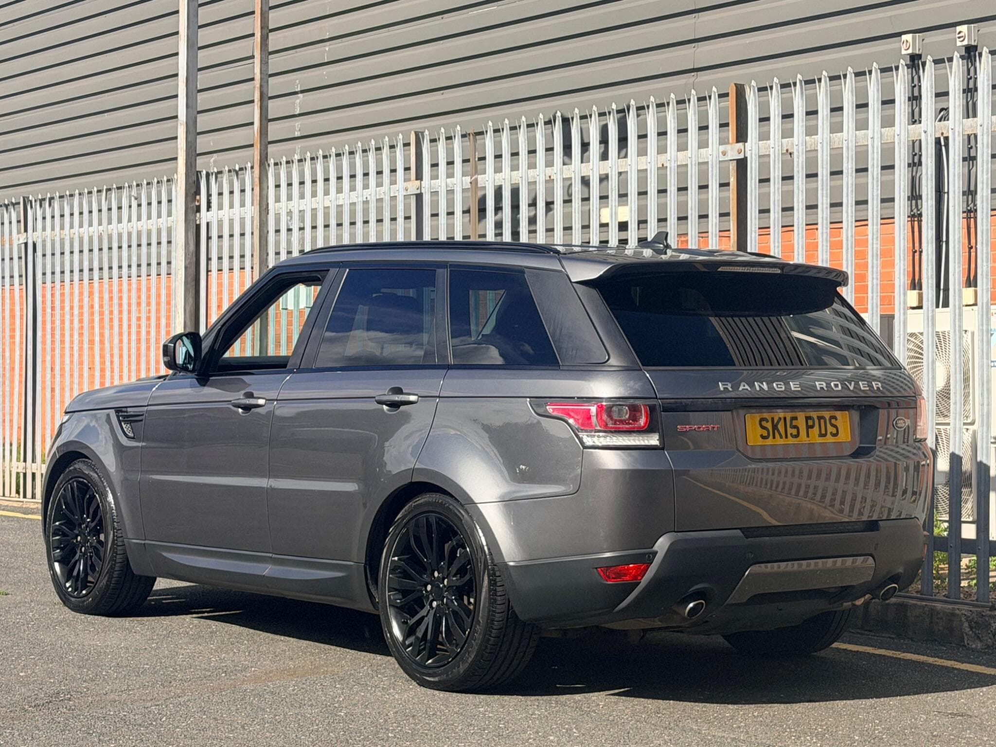 2015 Land Rover Range Rover Sport - Thumbnail 11