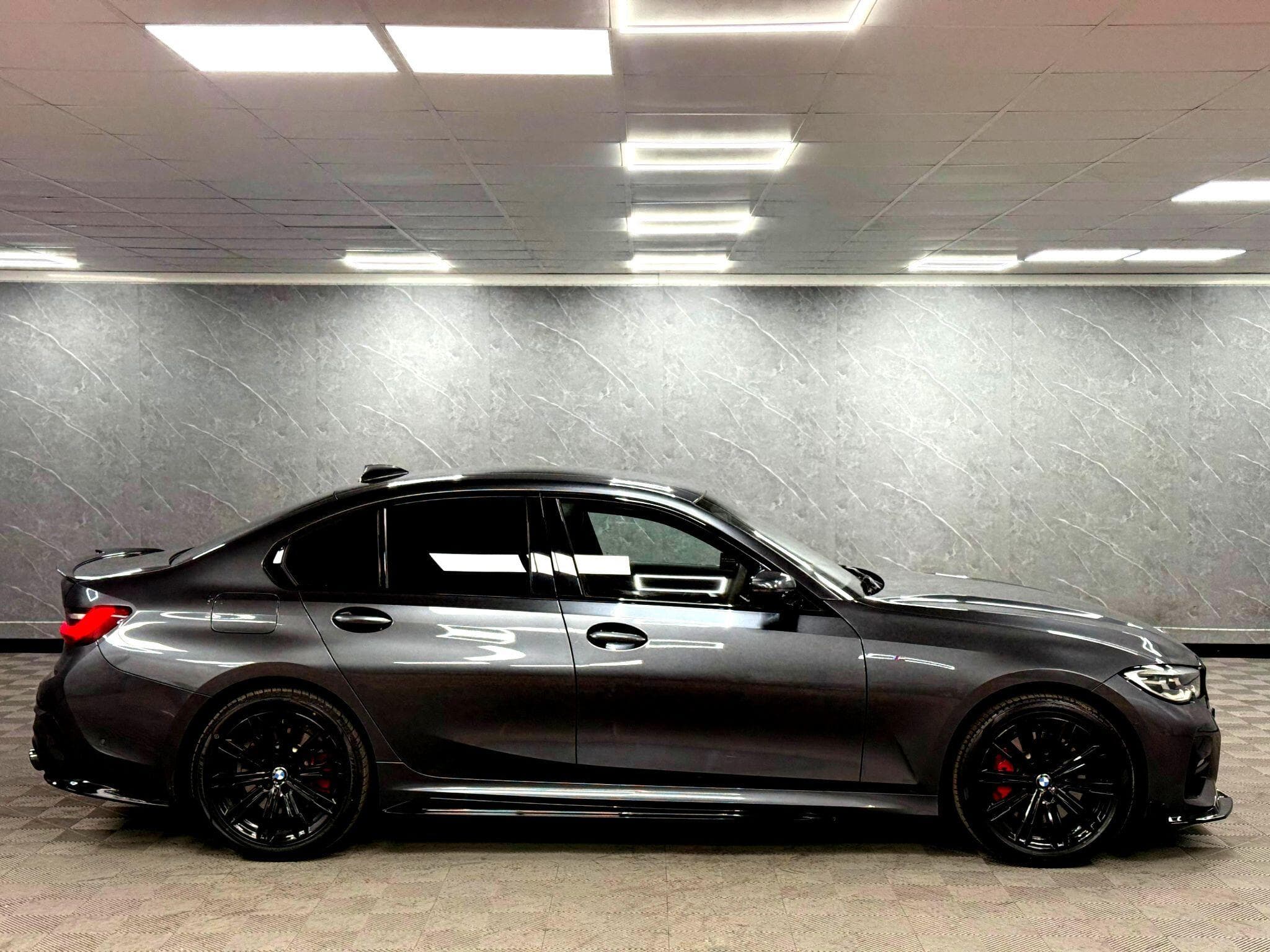 2019 BMW 3 Series - Thumbnail 12