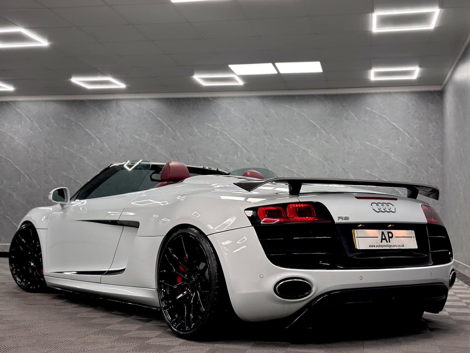 2010 Audi R8 - Thumbnail 34
