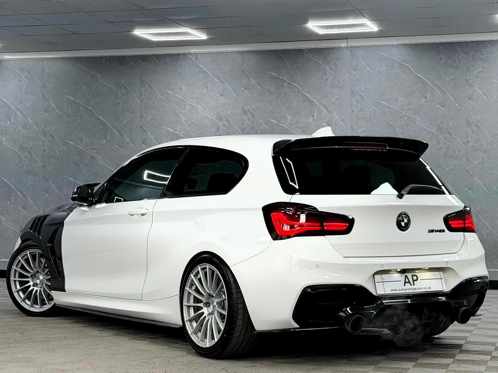 2019 BMW 1 Series - Thumbnail 28