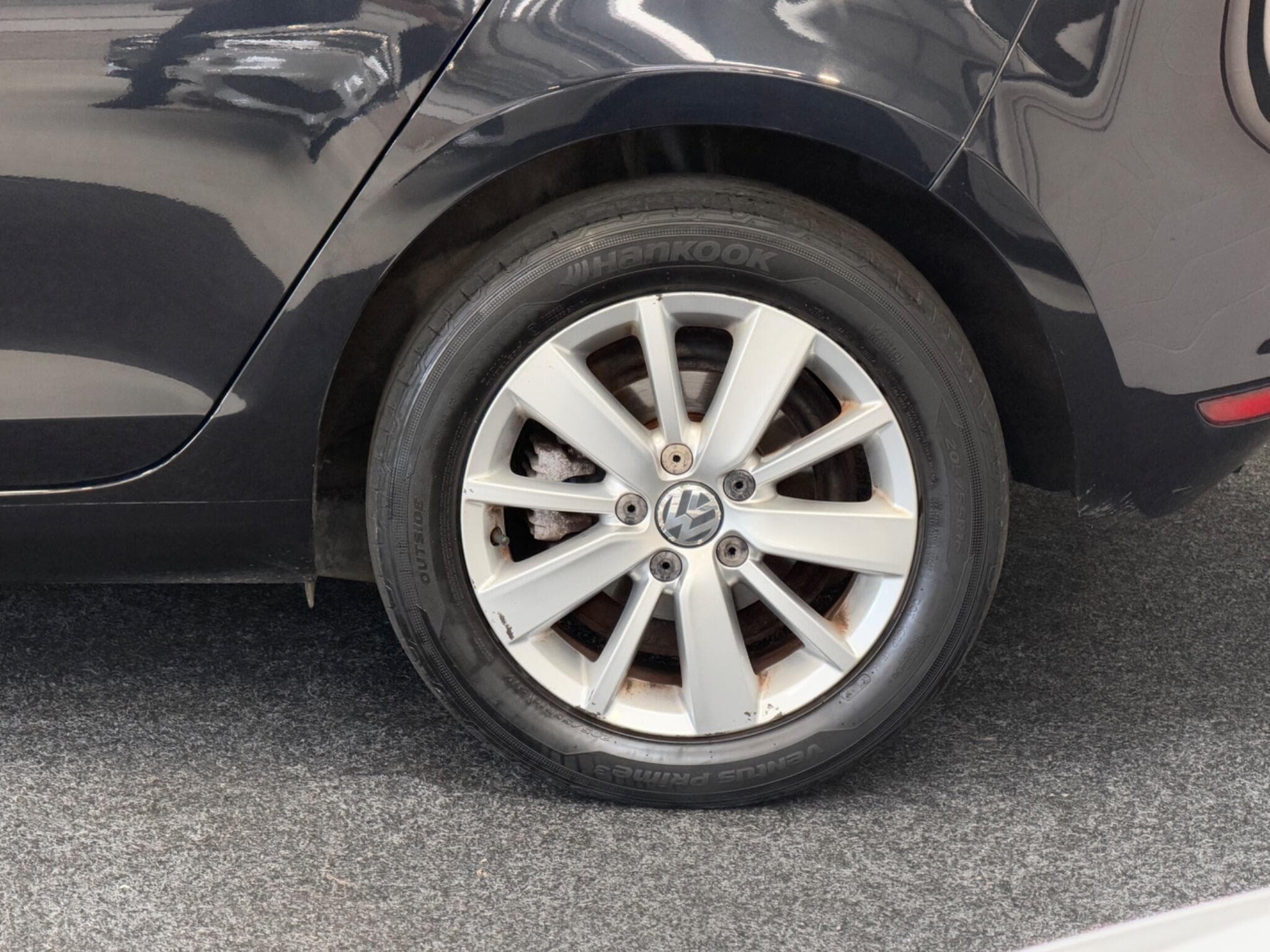 2011 Volkswagen Golf - Thumbnail 26