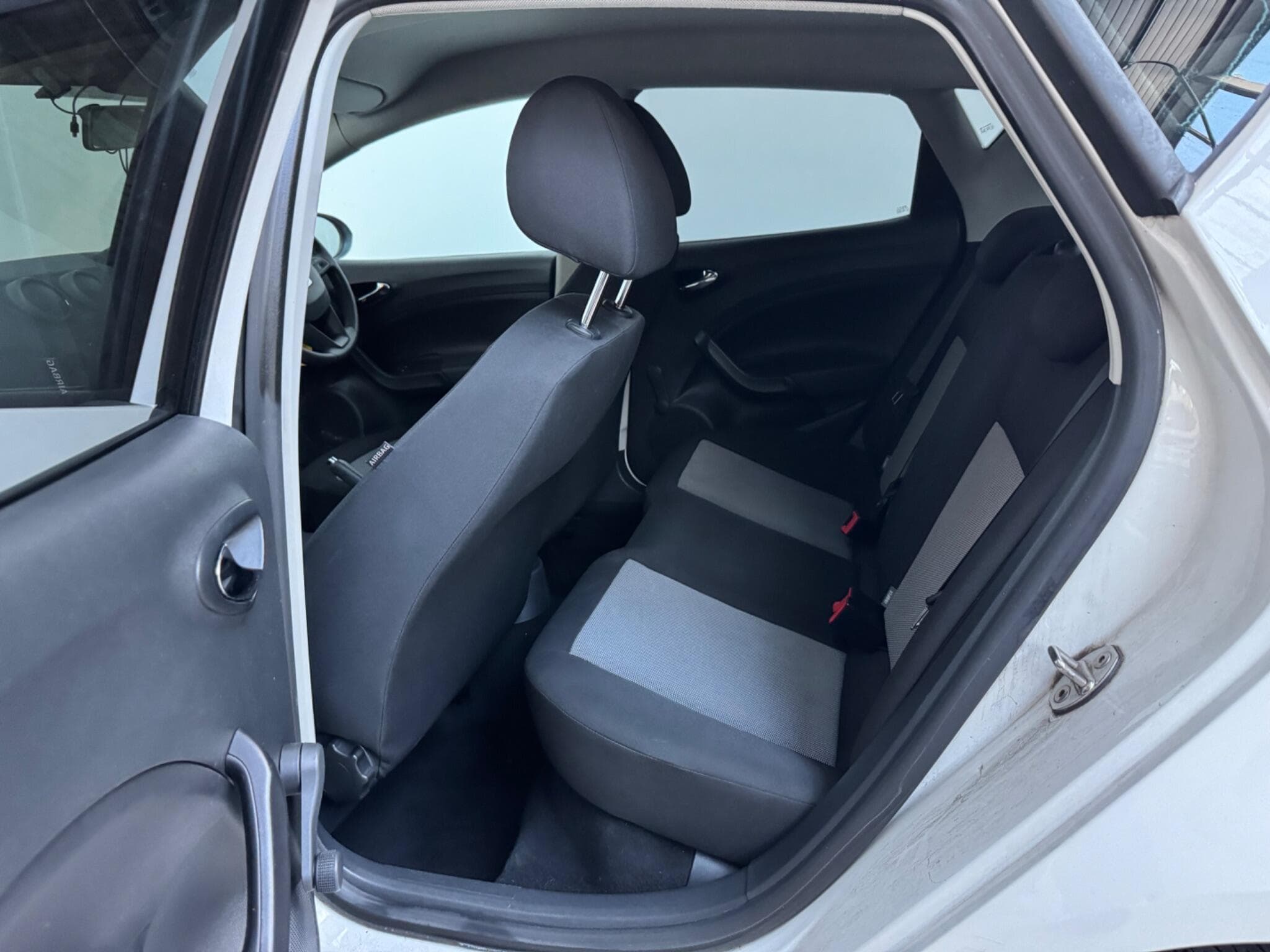 2017 SEAT Ibiza - Thumbnail 11