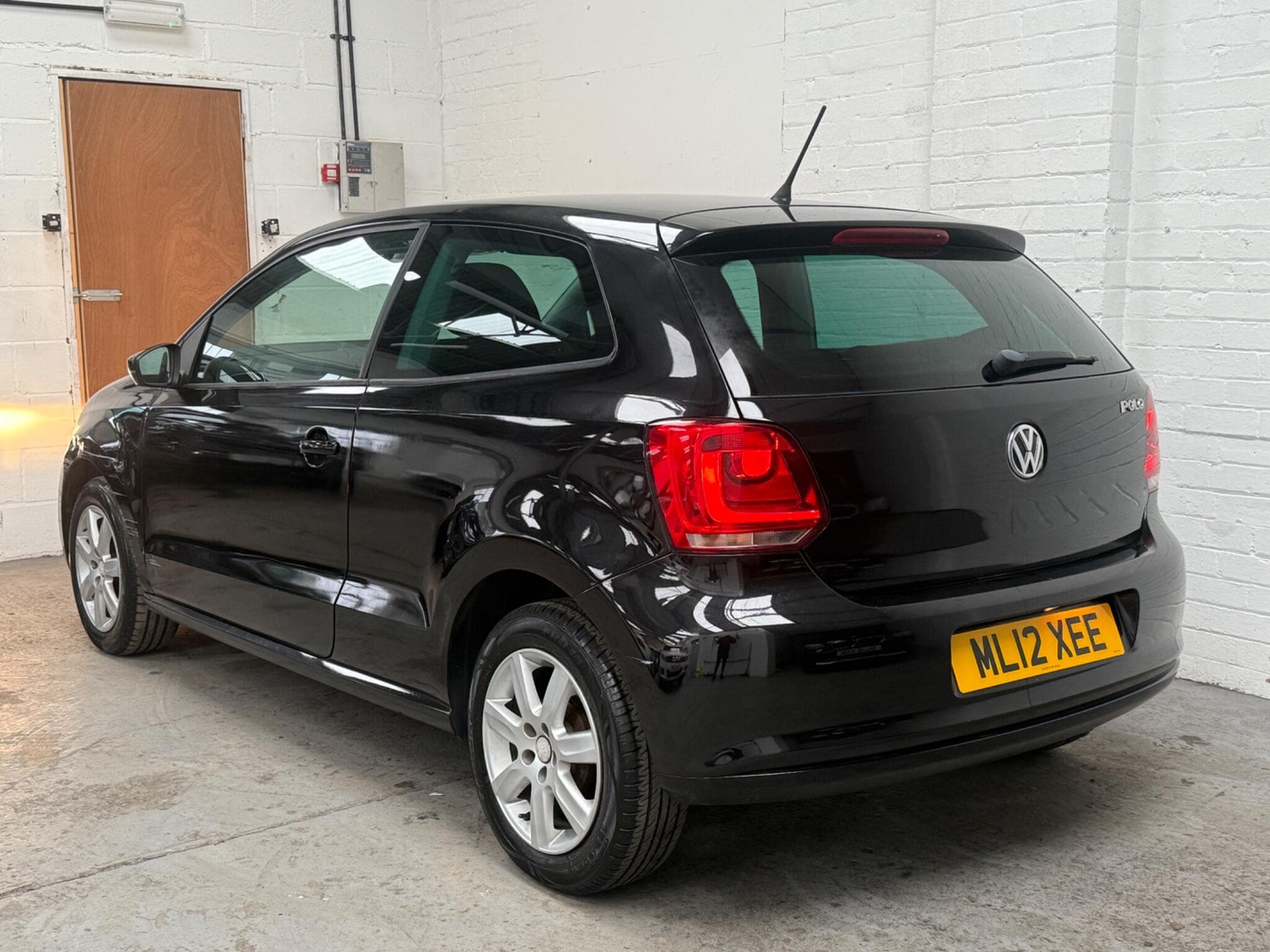 2012 Volkswagen Polo - 3